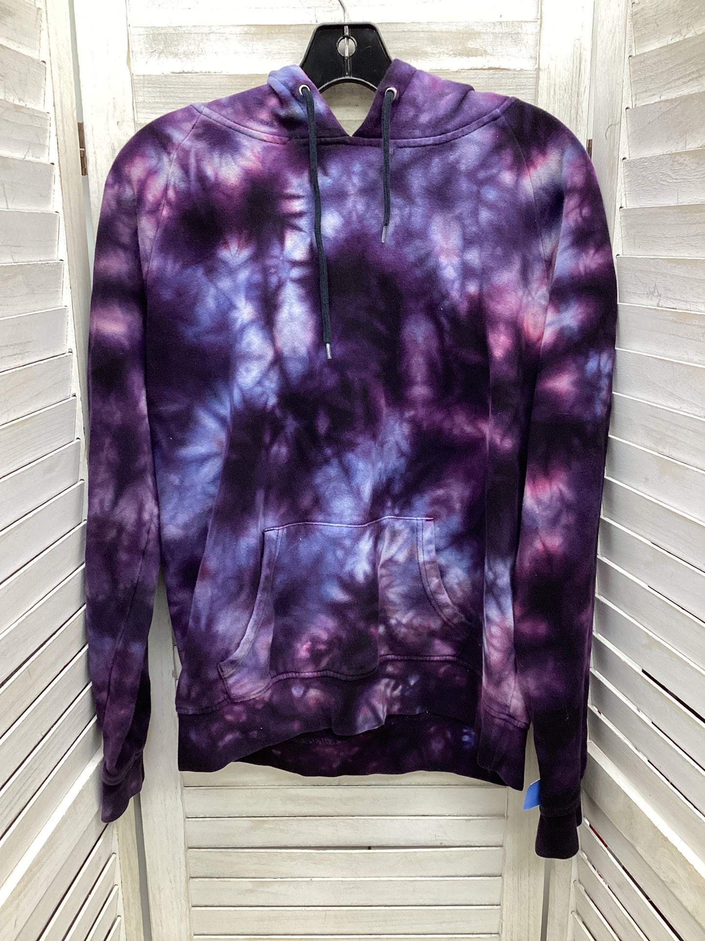 Sweatshirt Hoodie By Clothes Mentor In Multi-colored, Size: L