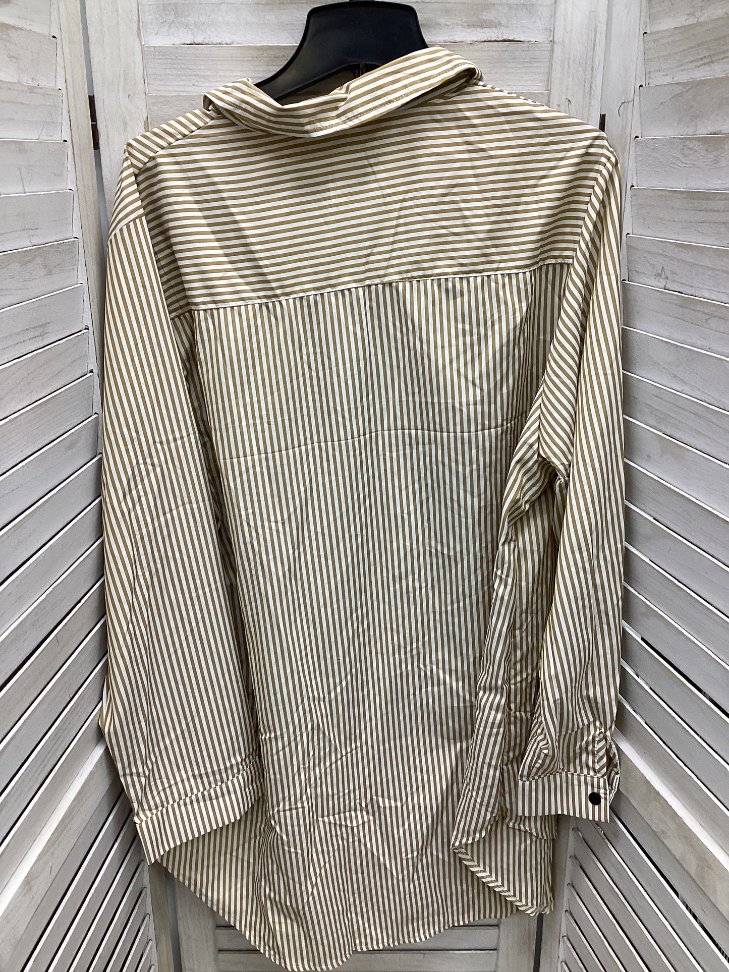 Top Long Sleeve By Clothes Mentor In Striped Pattern, Size: 4x