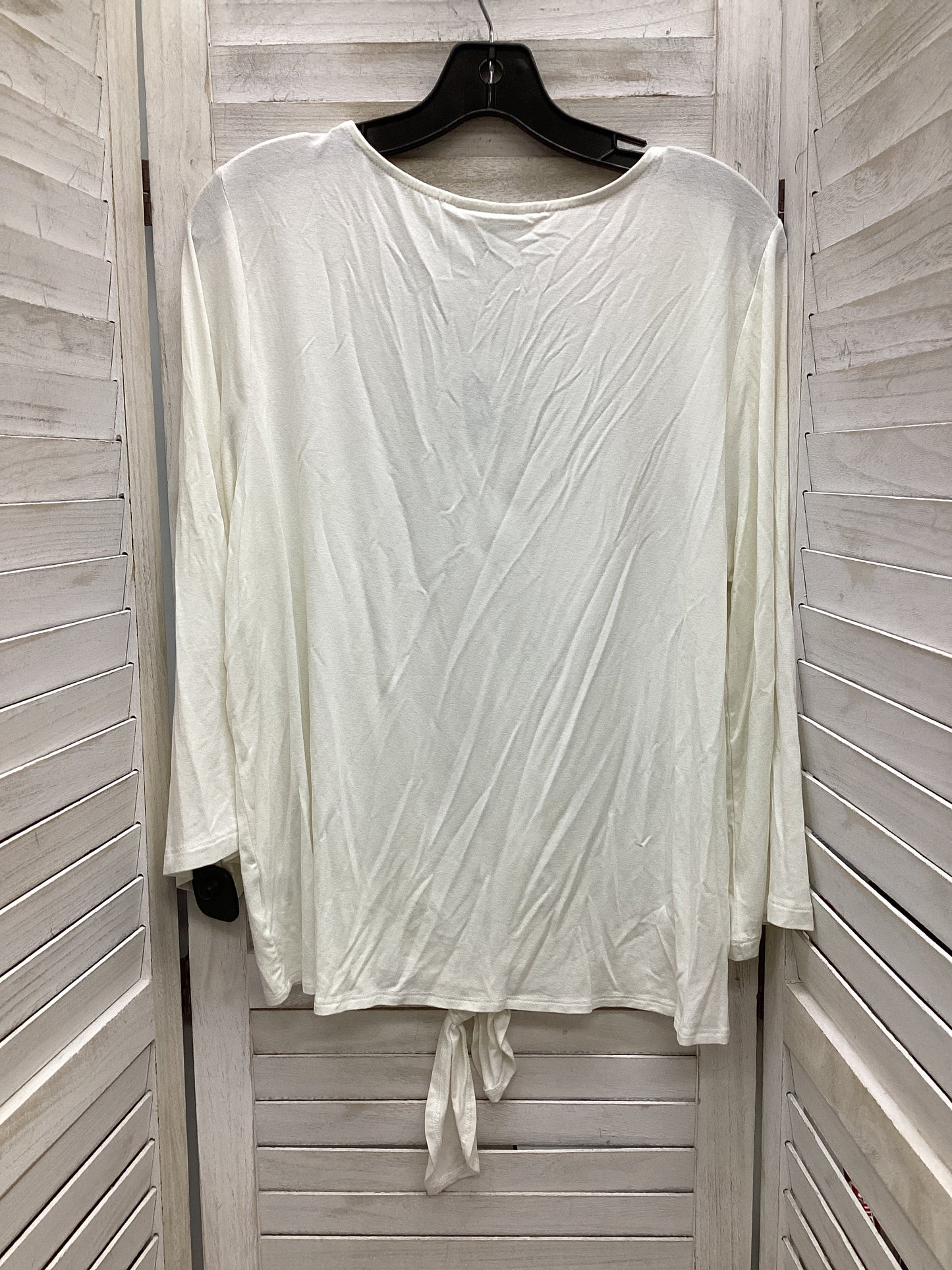 Top Long Sleeve By Jm Collections In Ivory, Size: L