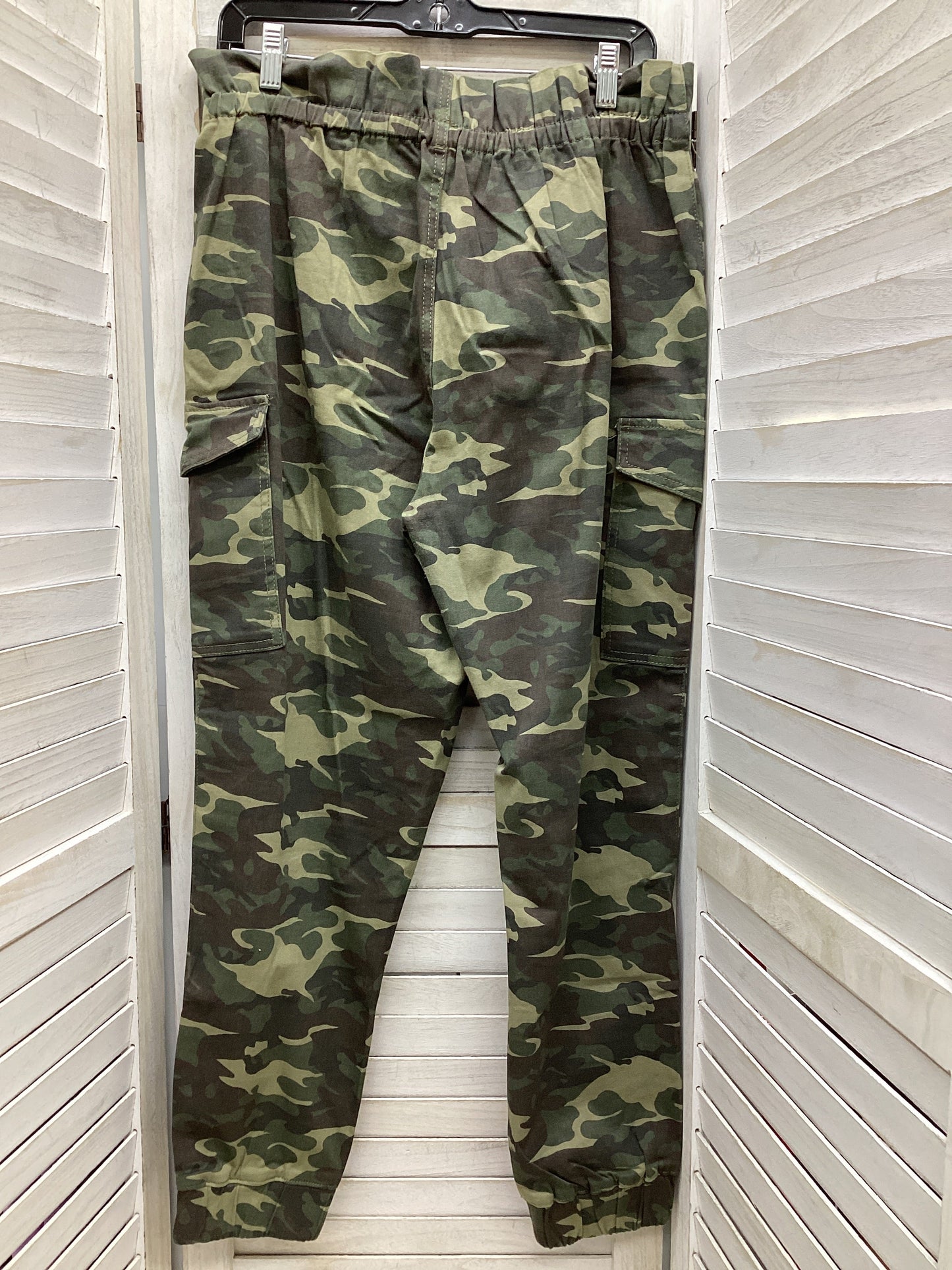 Pants Chinos & Khakis By Almost Famous In Camouflage Print, Size: L