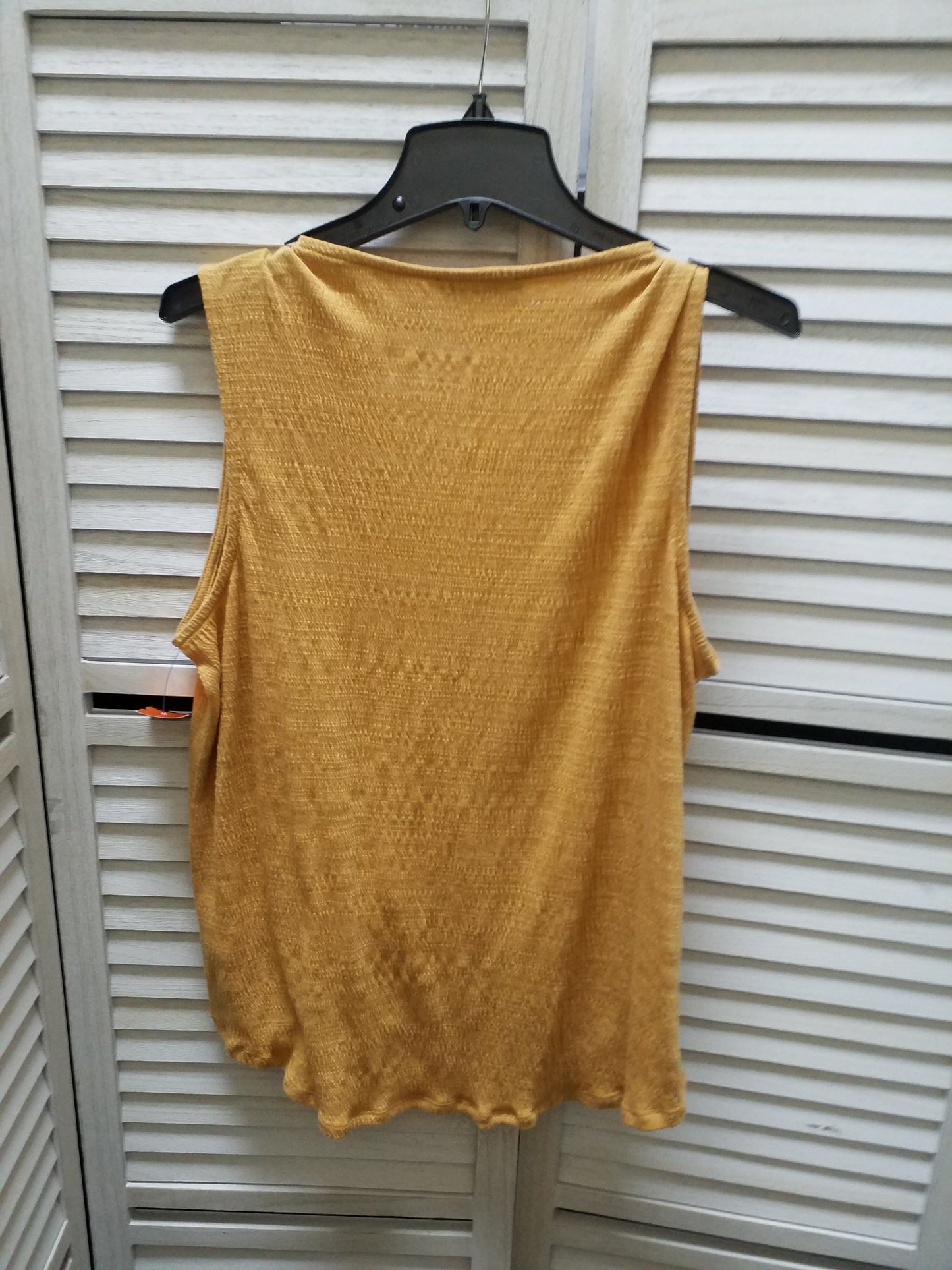 Top Sleeveless Basic By Cable And Gauge  Size: Xl