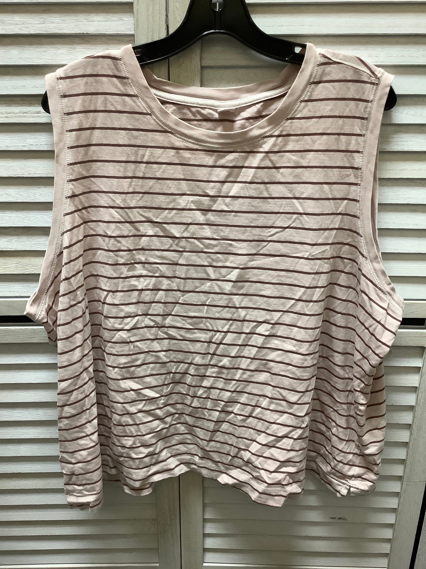Top Sleeveless Basic By Old Navy  Size: 2x