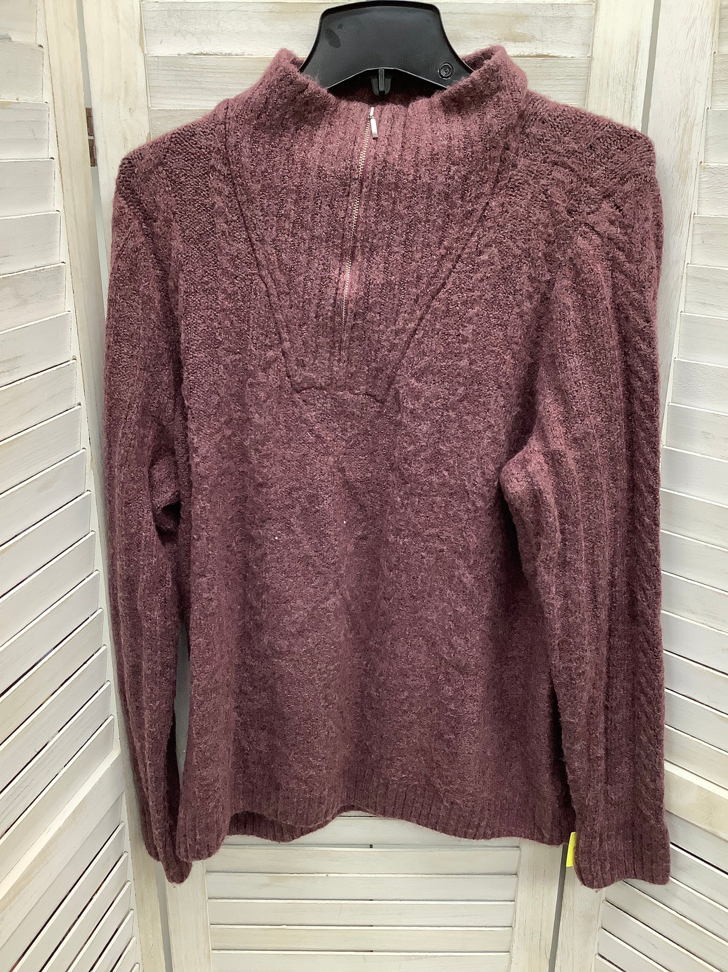 Sweater By Croft And Barrow  Size: Xl