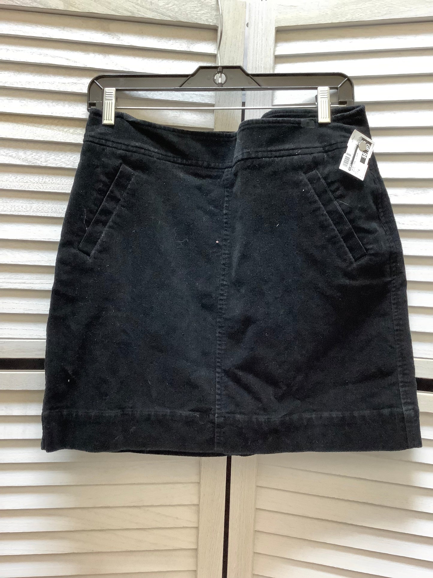 Skirt Mini & Short By Loft  Size: 6