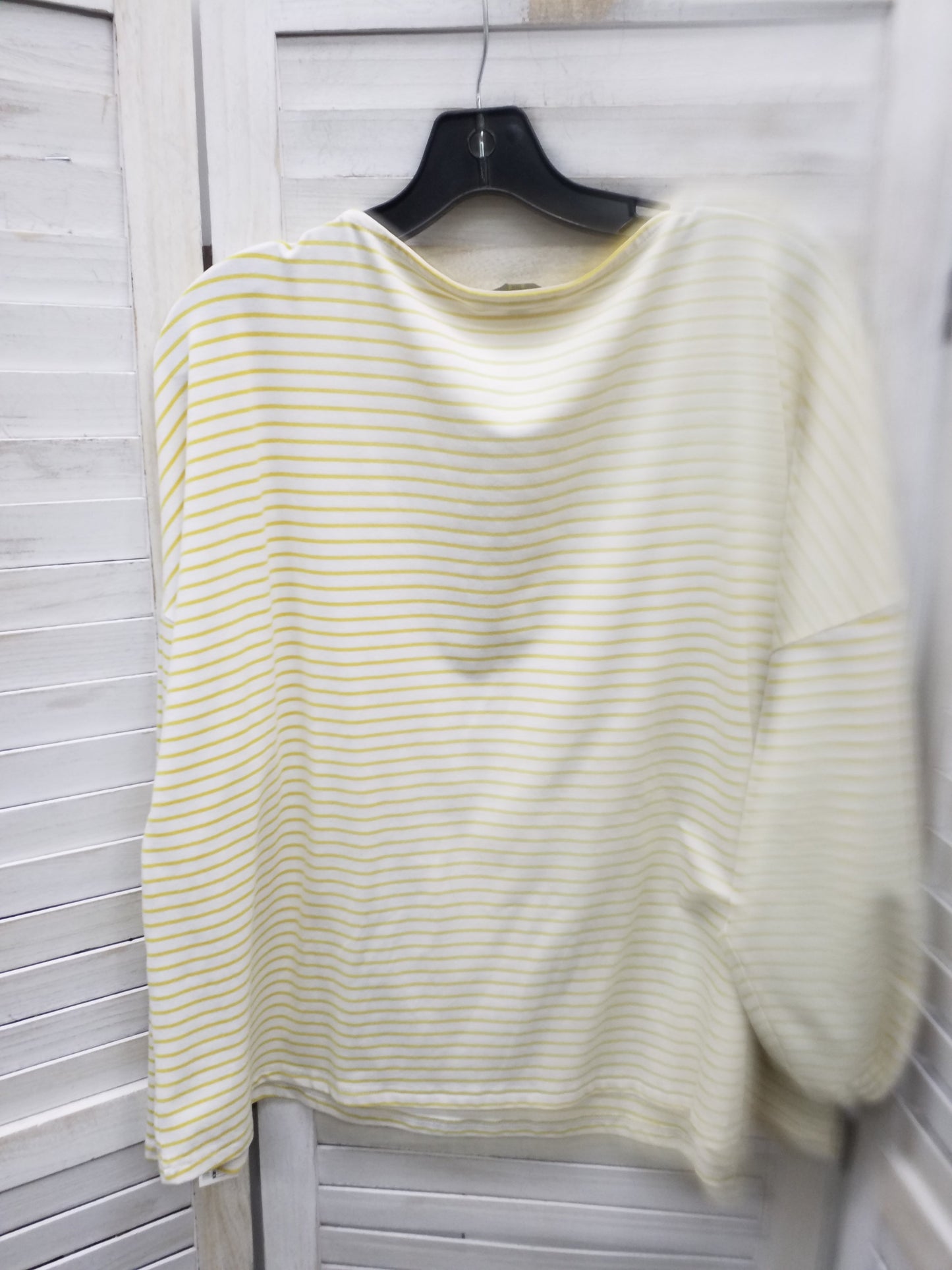 Top Long Sleeve By Clothes Mentor  Size: Xl