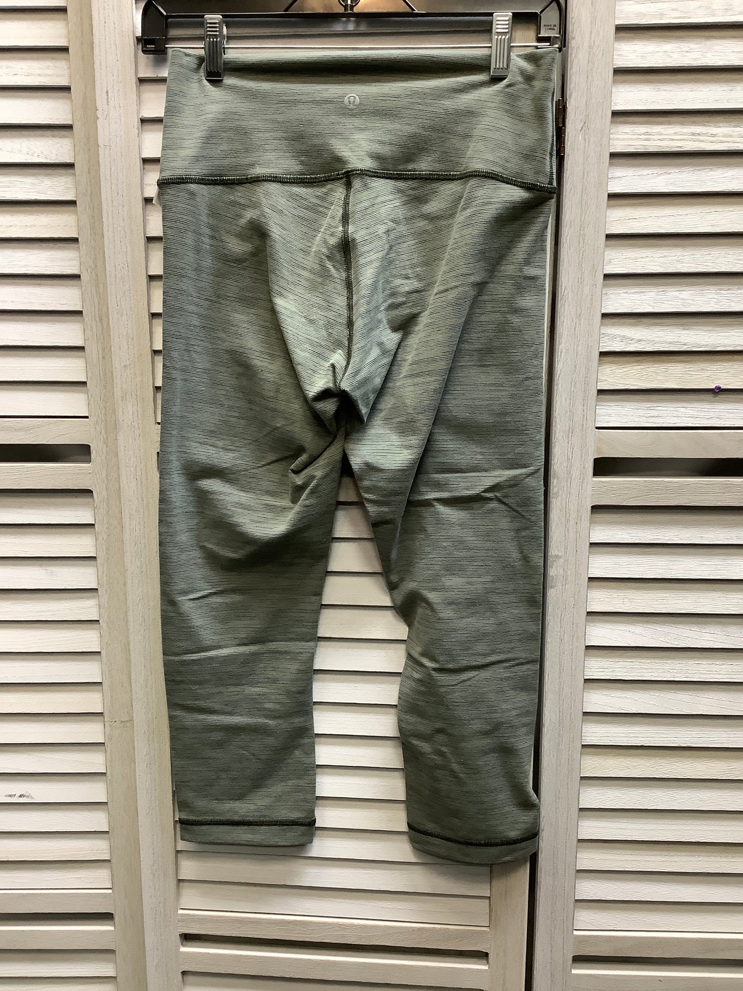 Green Athletic Leggings Lululemon, Size 8