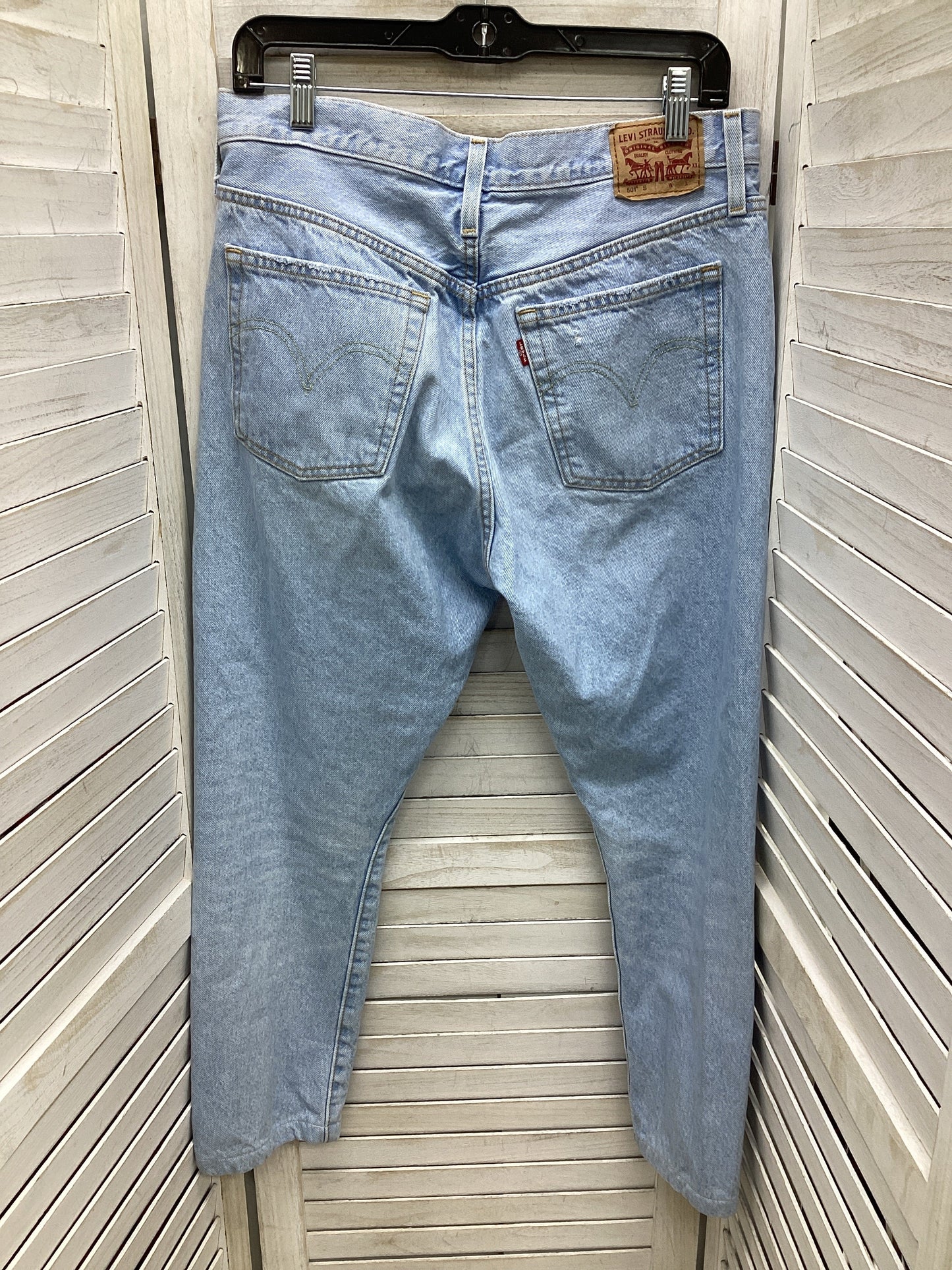 Jeans Straight By Levis In Blue Denim, Size: 8