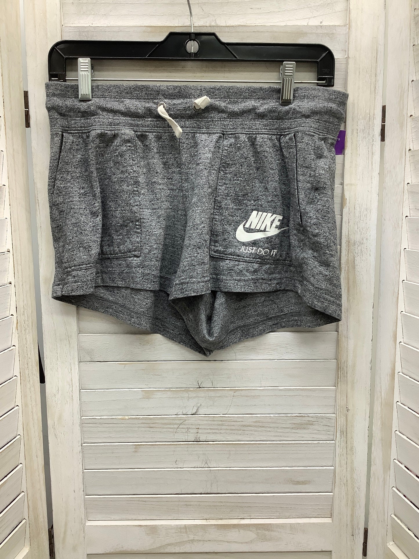 Grey Shorts Nike Apparel, Size M