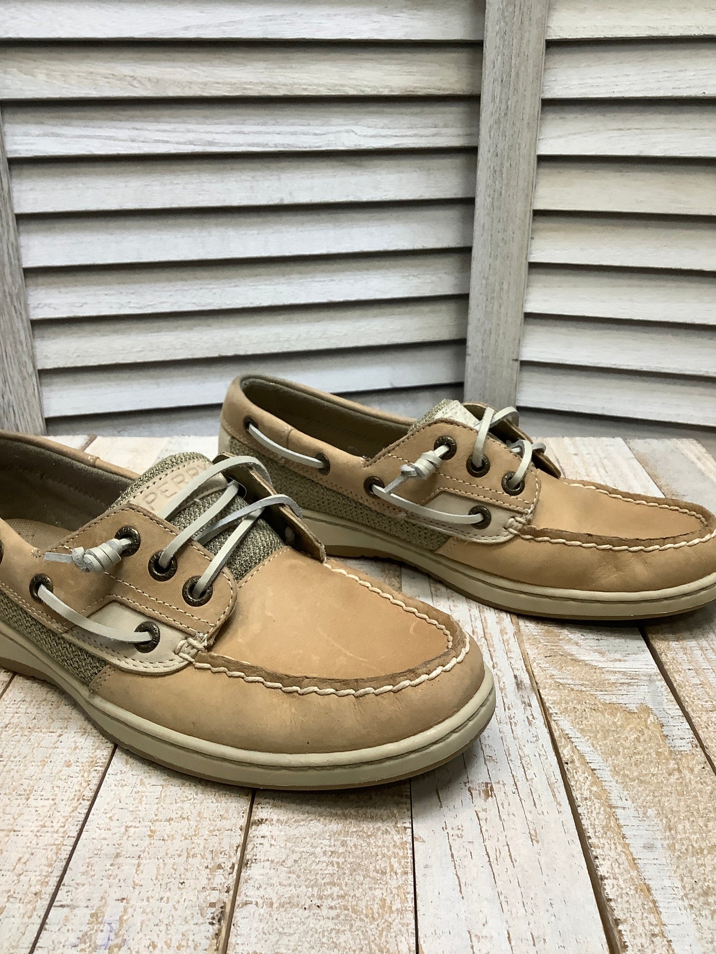Beige Shoes Flats Sperry, Size 7.5