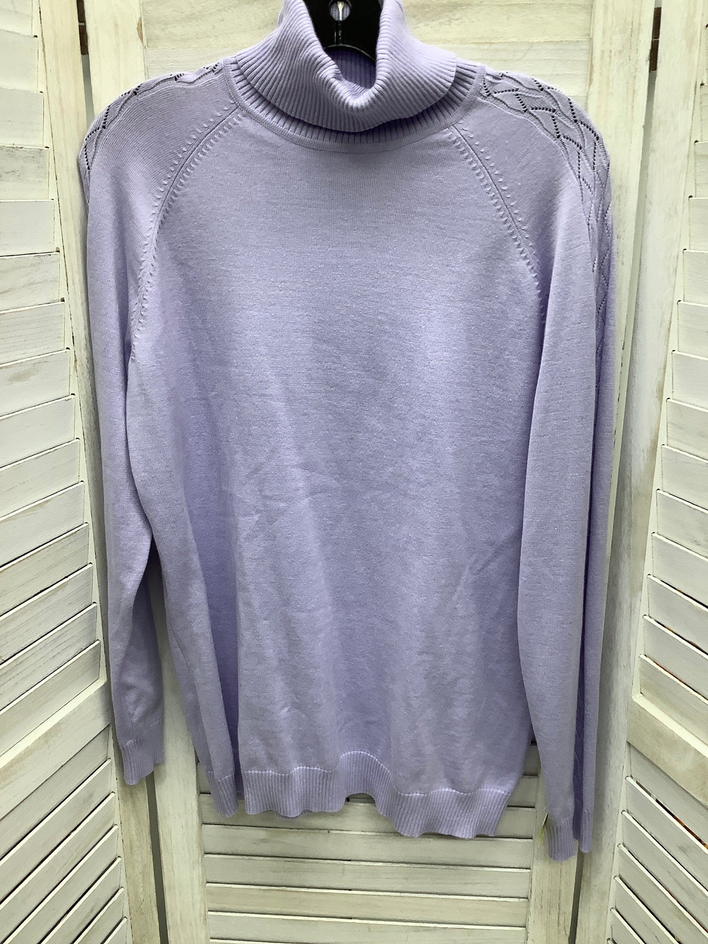 Sweater By Carolyn Taylor  Size: Xl