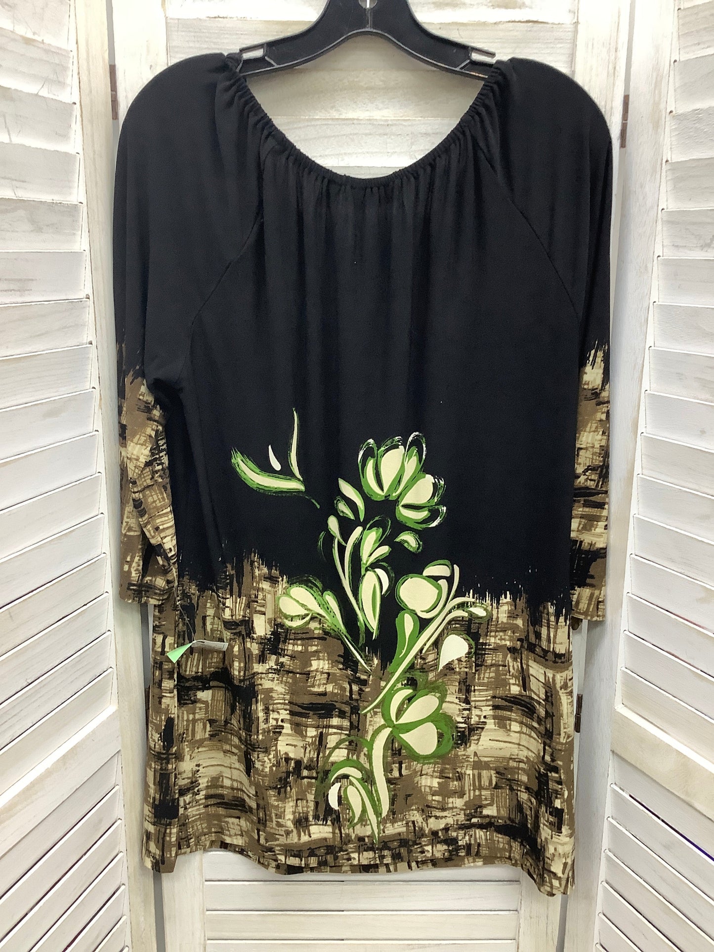 Multi-colored Dress Casual Short Investments, Size L