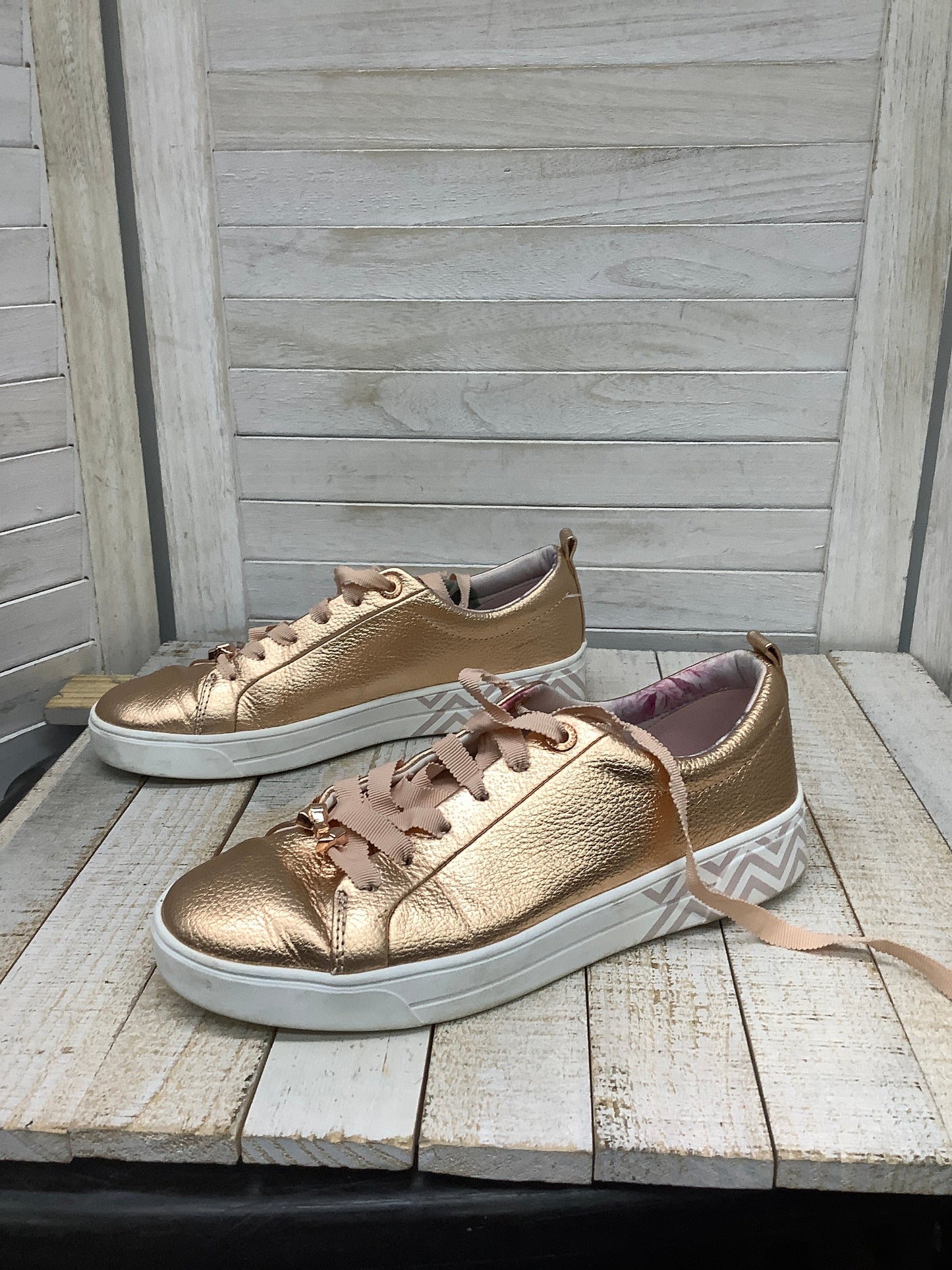 Shoes Sneakers By Ted Baker  Size: 6