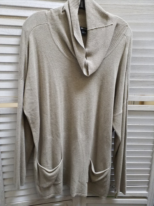 Sweater By Clothes Mentor  Size: L