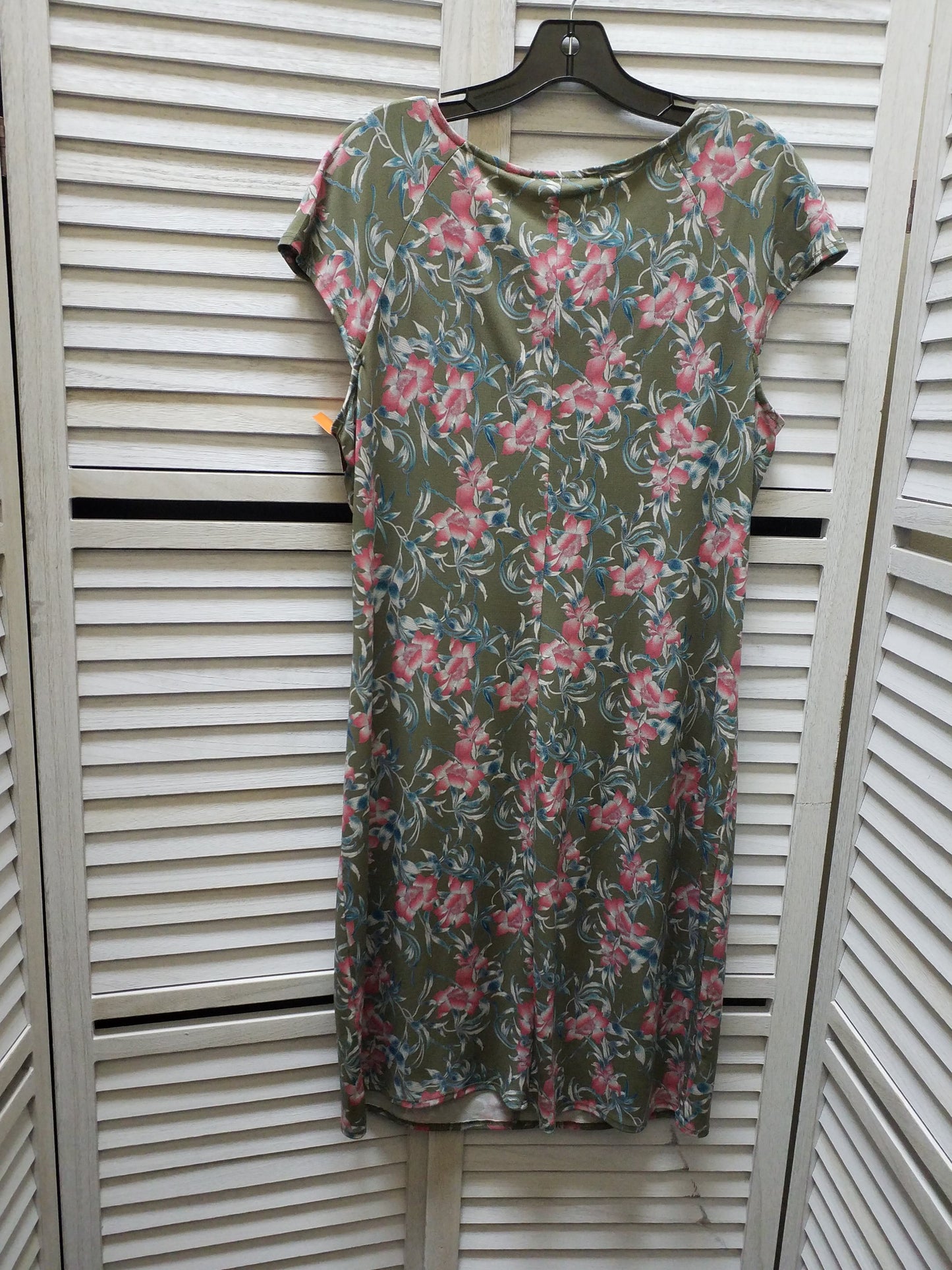 Dress Casual Short By New York And Co  Size: L