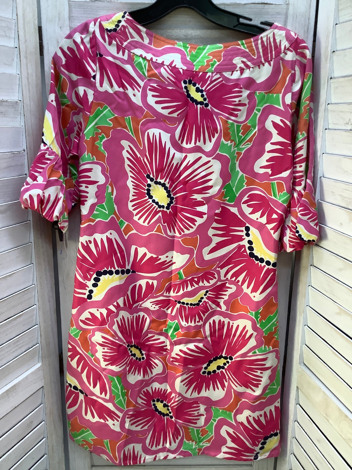 Dress Casual Short By Lilly Pulitzer  Size: 4