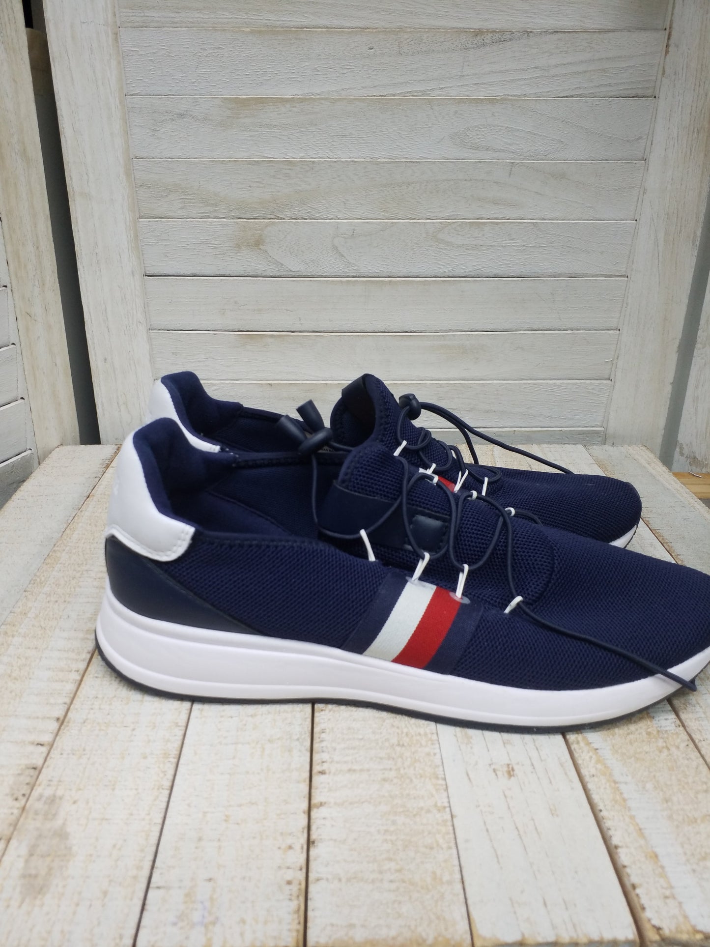 Shoes Sneakers By Tommy Hilfiger  Size: 9
