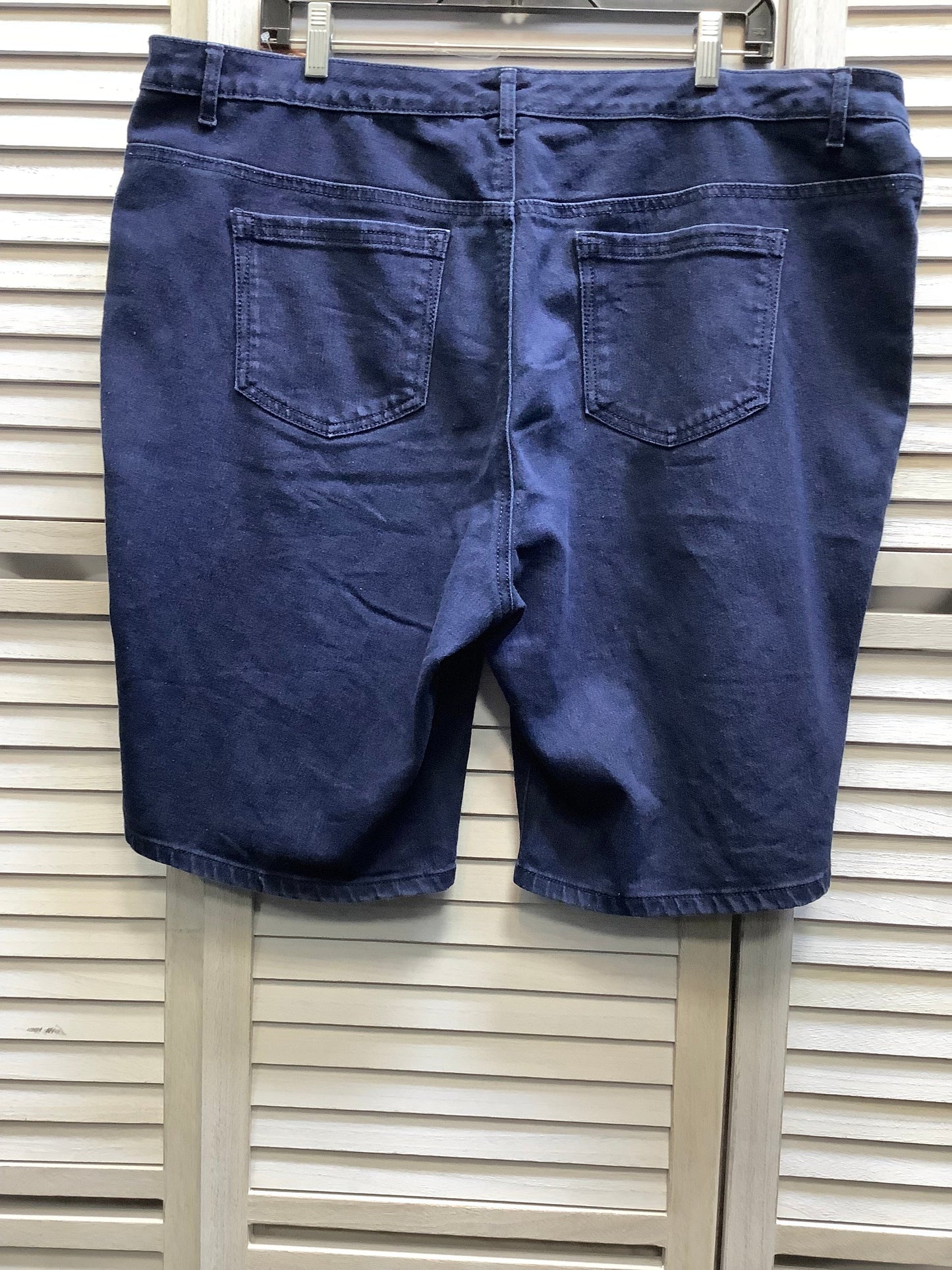 Blue Denim Shorts Gloria Vanderbilt, Size 18