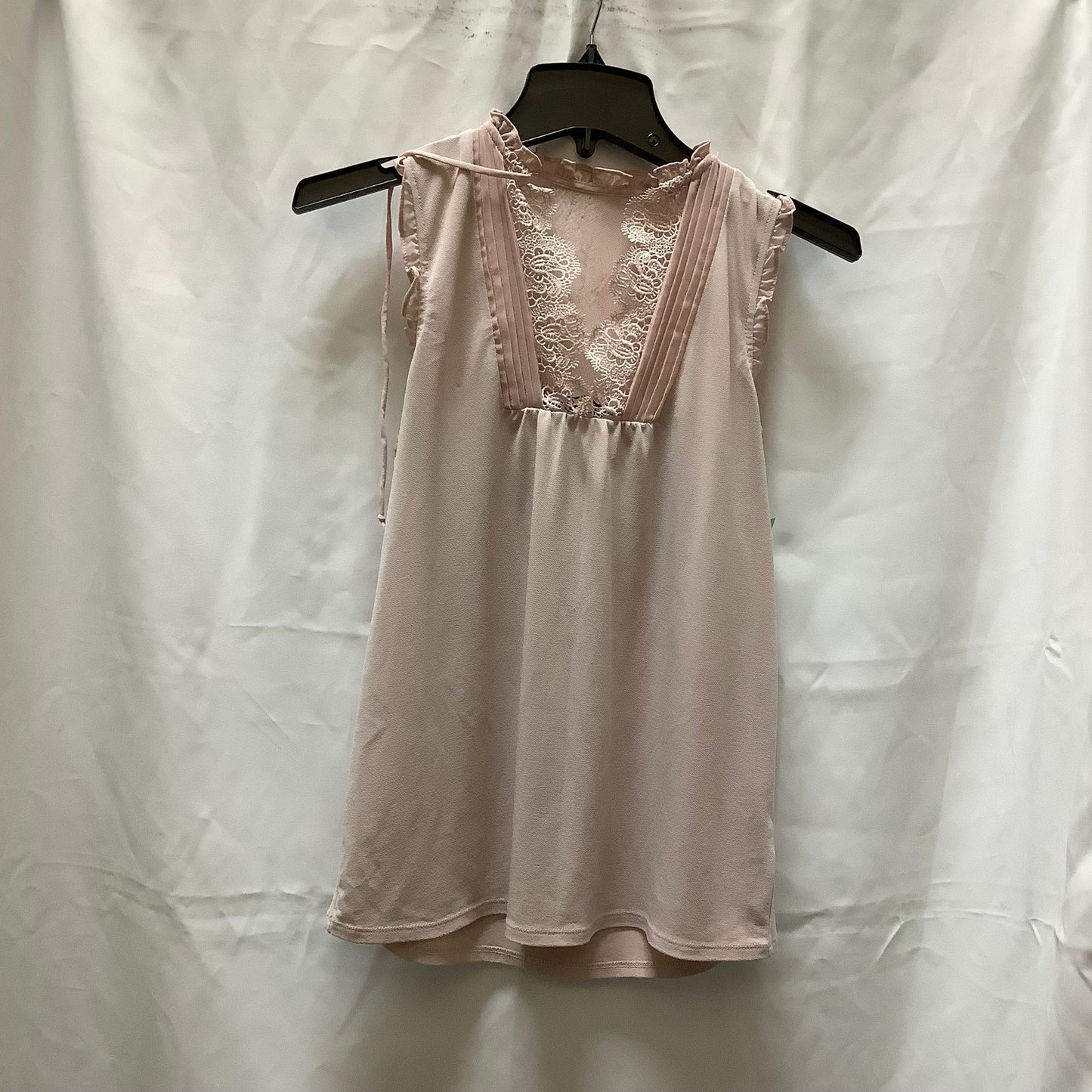 Top Sleeveless By Express  Size: Xs