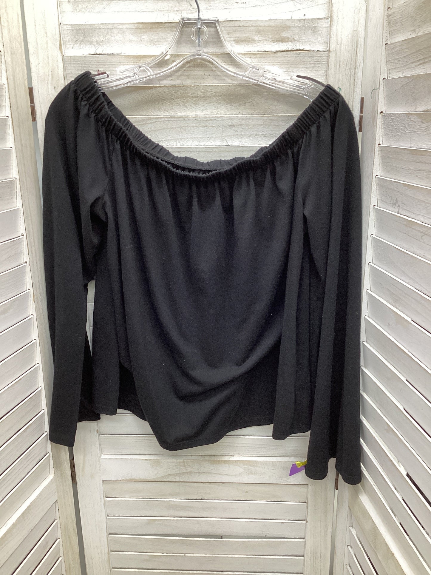 Top Long Sleeve By So In Black, Size: L