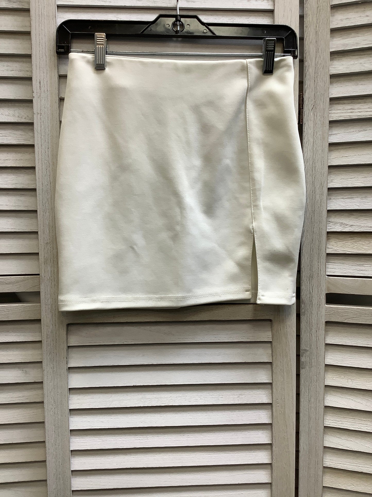 White Skirt Mini & Short Clothes Mentor, Size S
