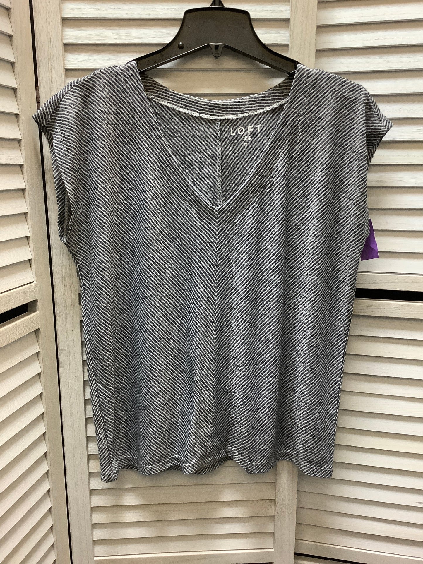 Top Short Sleeve By Loft  Size: M