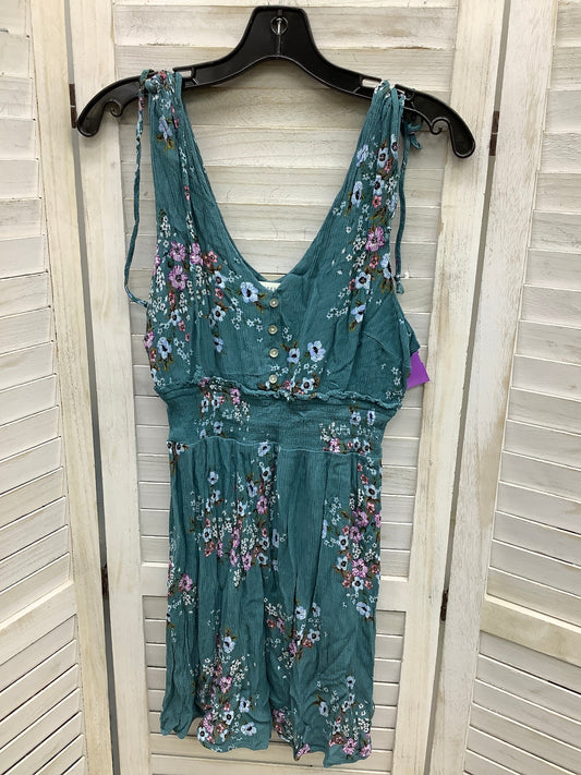 Dress Casual Short By Aeropostale  Size: M