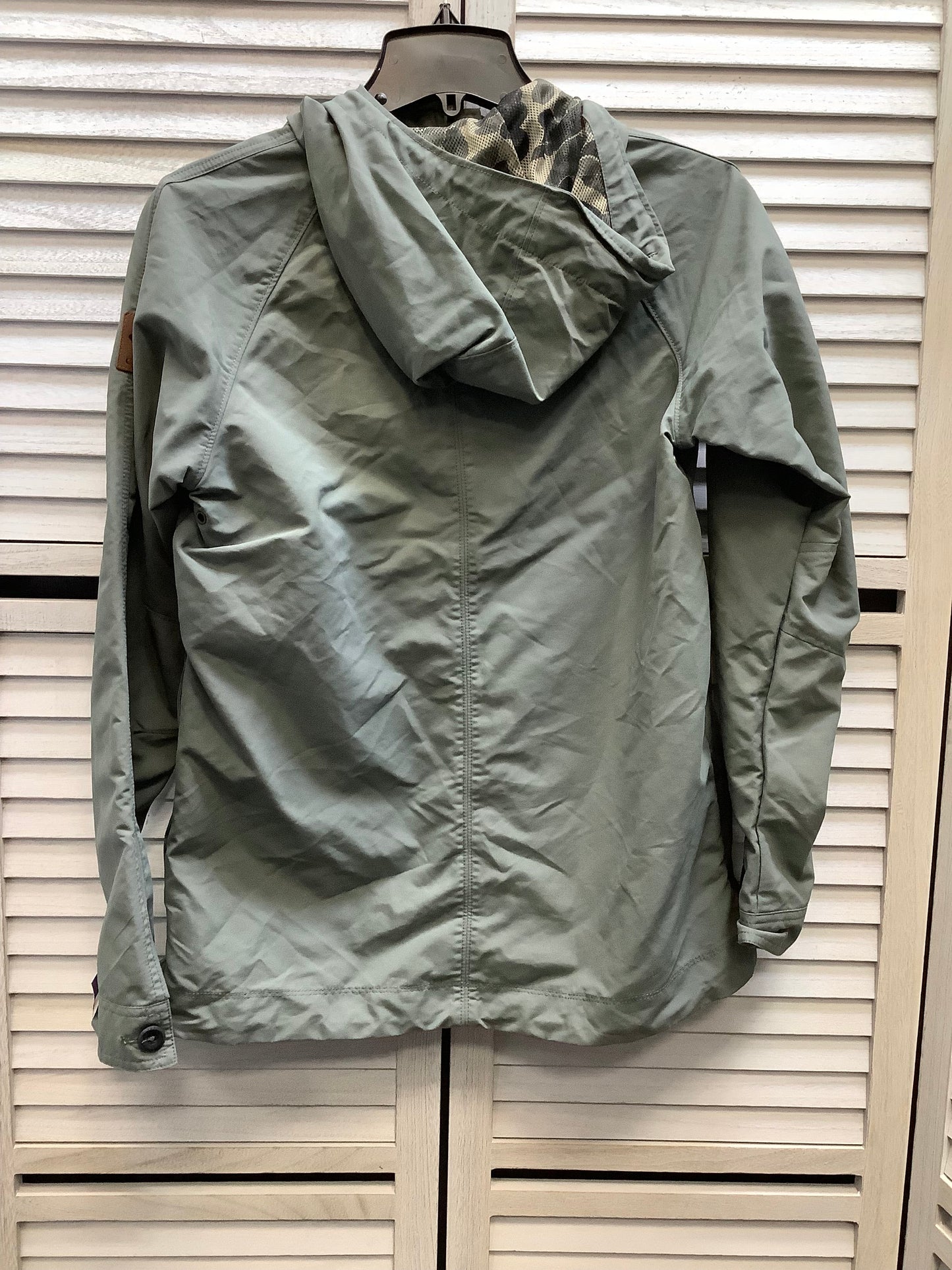 Jacket Windbreaker By Columbia In Green, Size: S