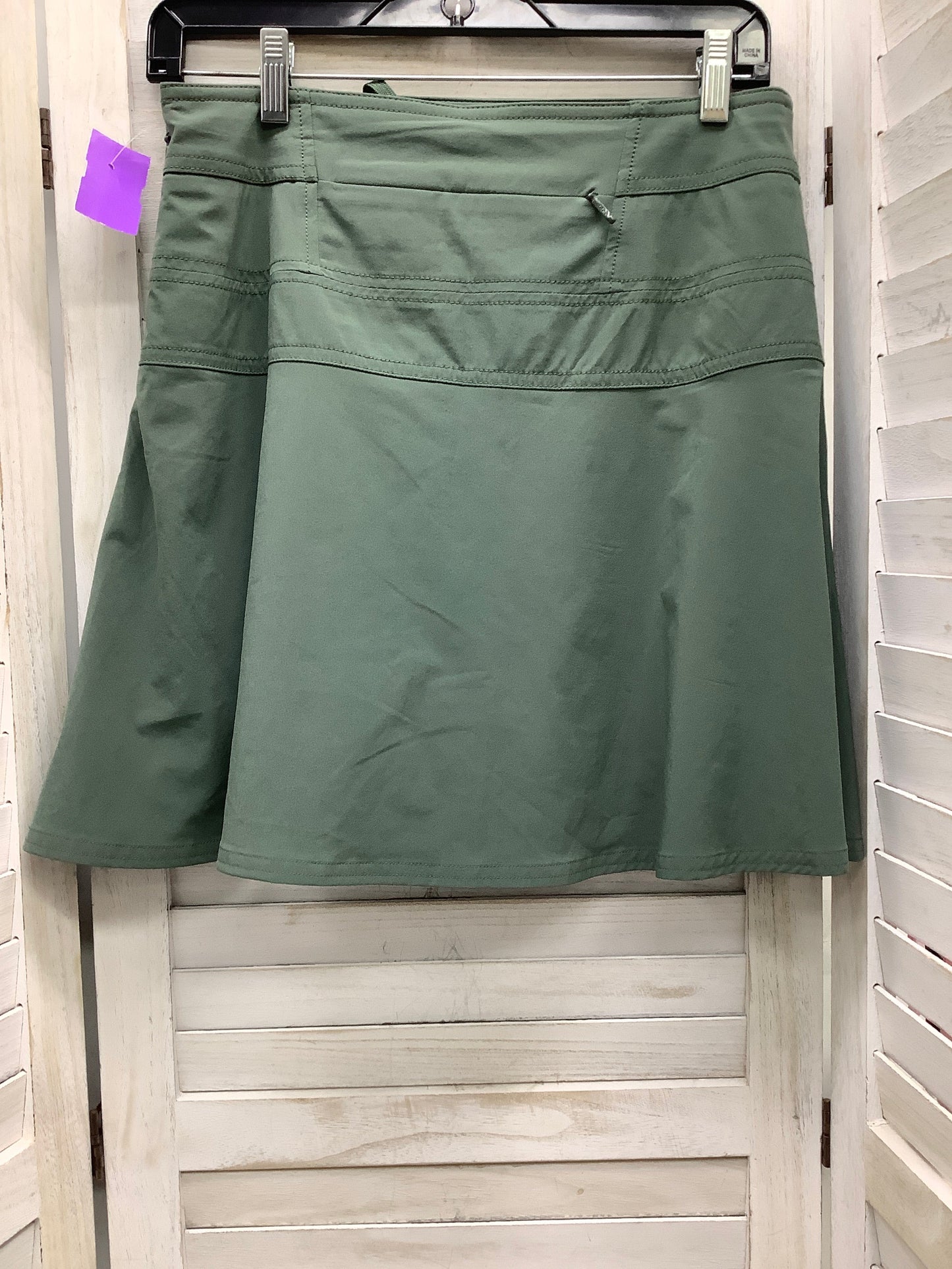 Green Athletic Skort Athleta, Size 2