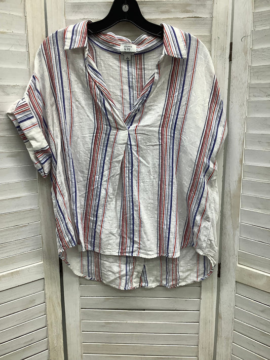 Top Short Sleeve By Crown And Ivy In Blue Red & White, Size: M