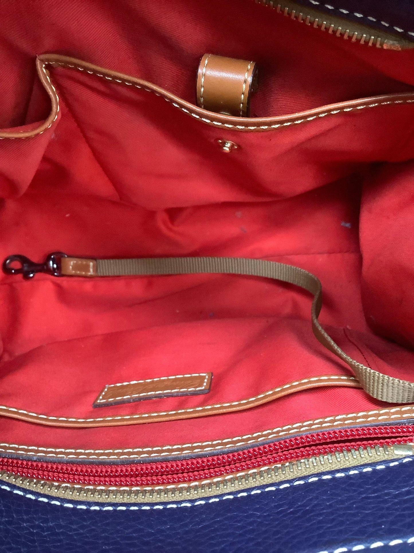 Handbag Designer Dooney And Bourke, Size Medium