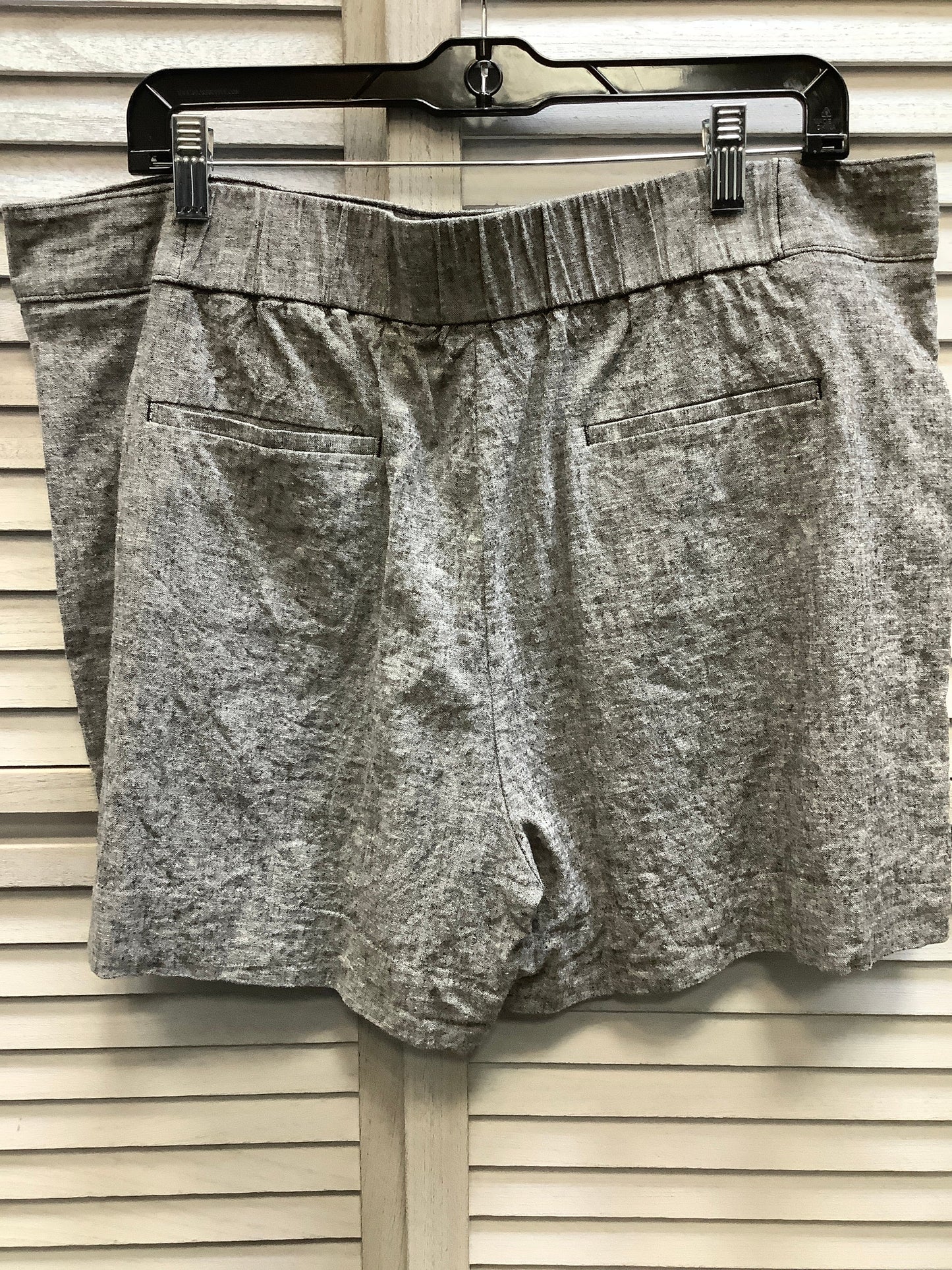 Grey Shorts Apt 9, Size Xl