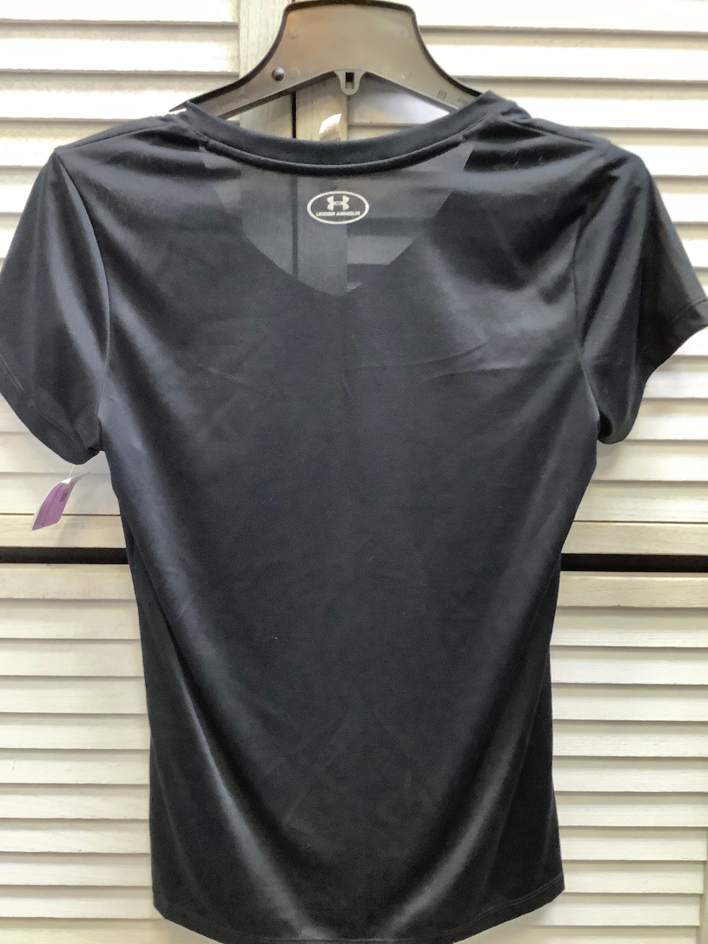 Athletic Top Short Sleeve By Under Armour In Black, Size: S