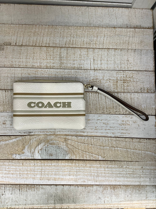 Wristlet Designer by Coach, Size Small