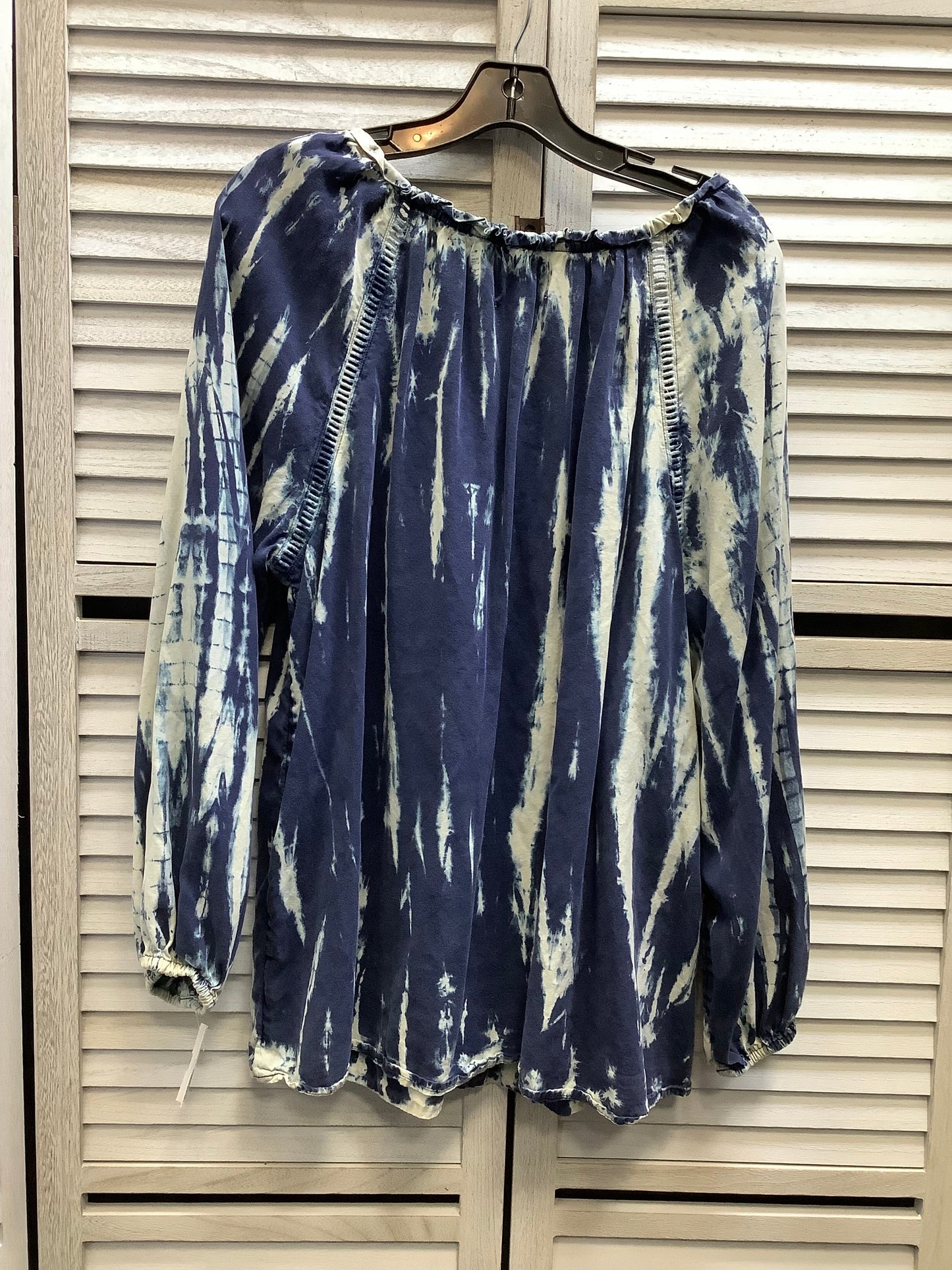 Top Long Sleeve By Knox Rose In Blue, Size: Xl