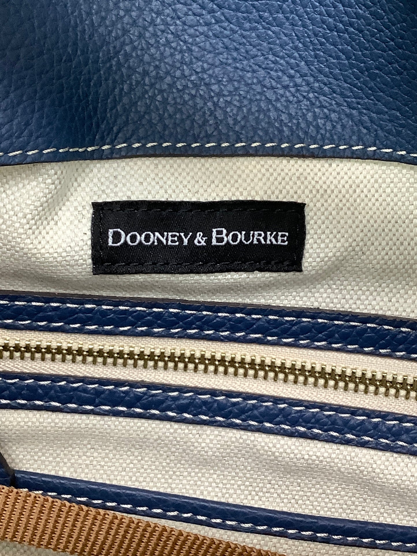 Handbag Designer By Dooney And Bourke, Size: Medium