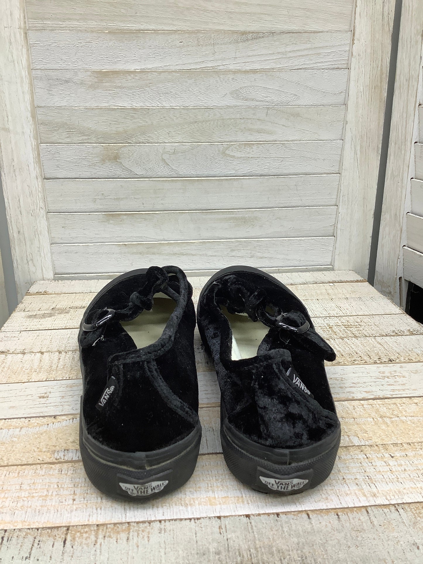 Shoes Flats By Vans In Black, Size: 9.5