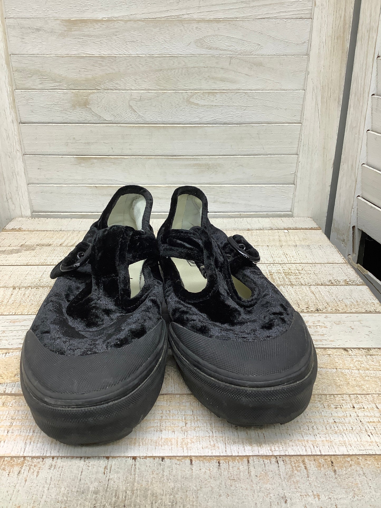 Shoes Flats By Vans In Black, Size: 9.5