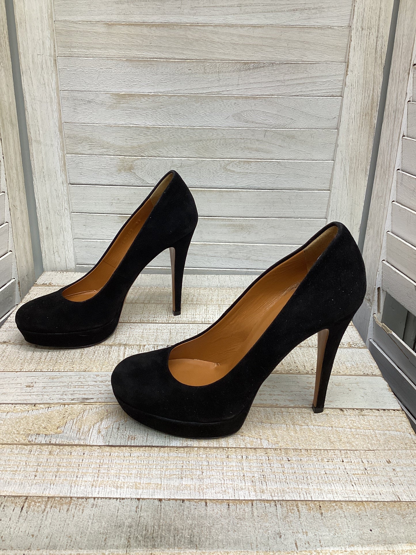 Shoes Heels Stiletto By Gucci In Black, Size: 6