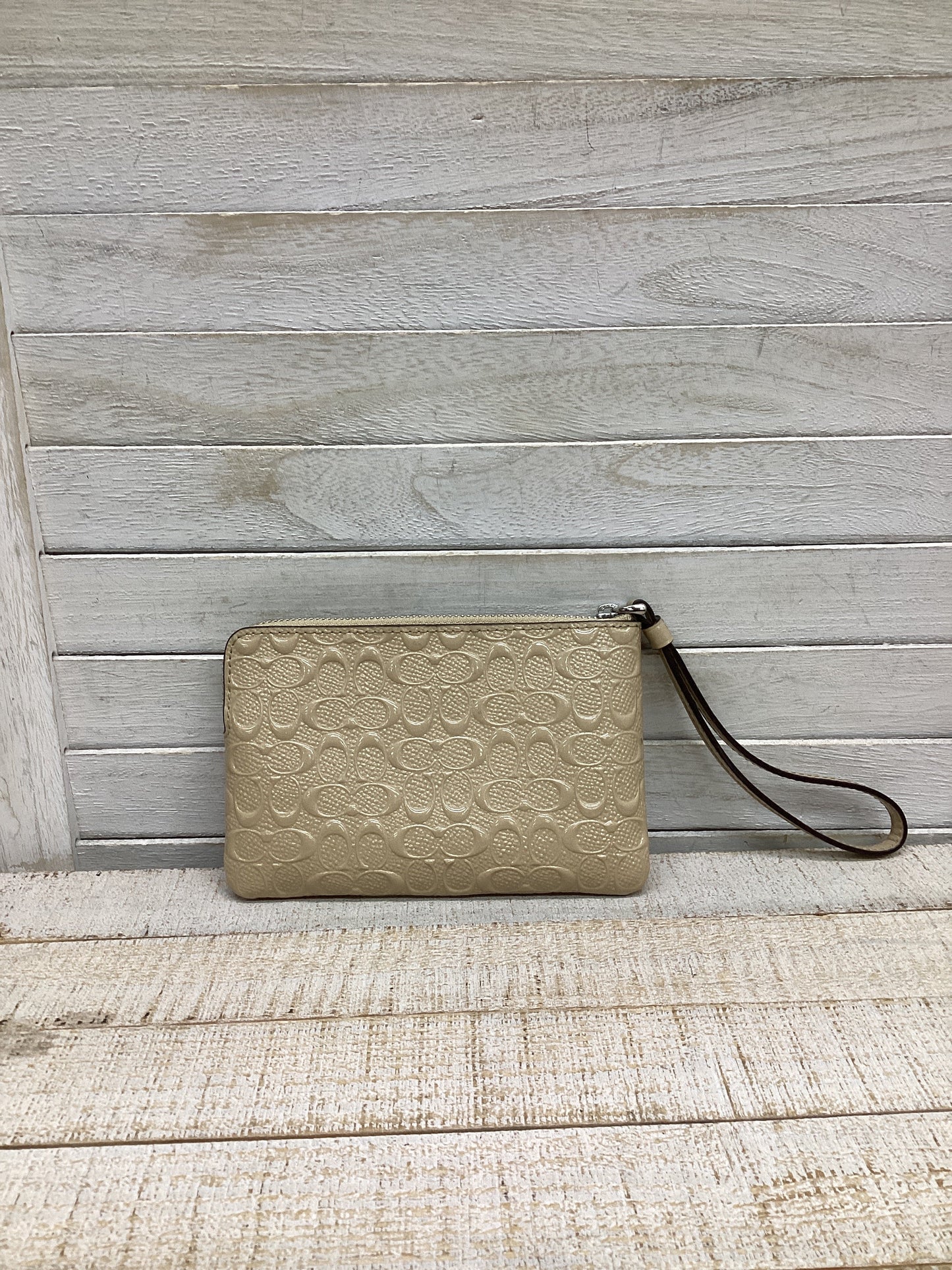 Wristlet Designer By Coach, Size: Medium