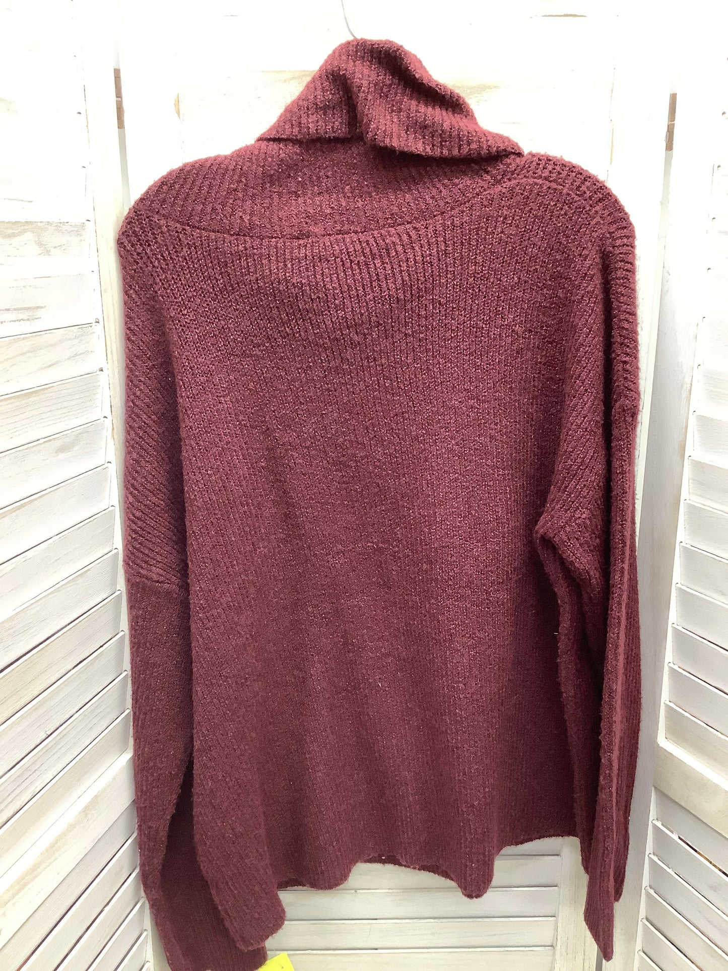 Sweater By Clothes Mentor  Size: Xl