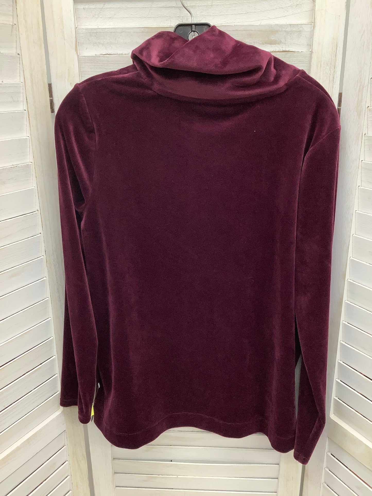 Sweatshirt Crewneck By Dana Buchman  Size: S