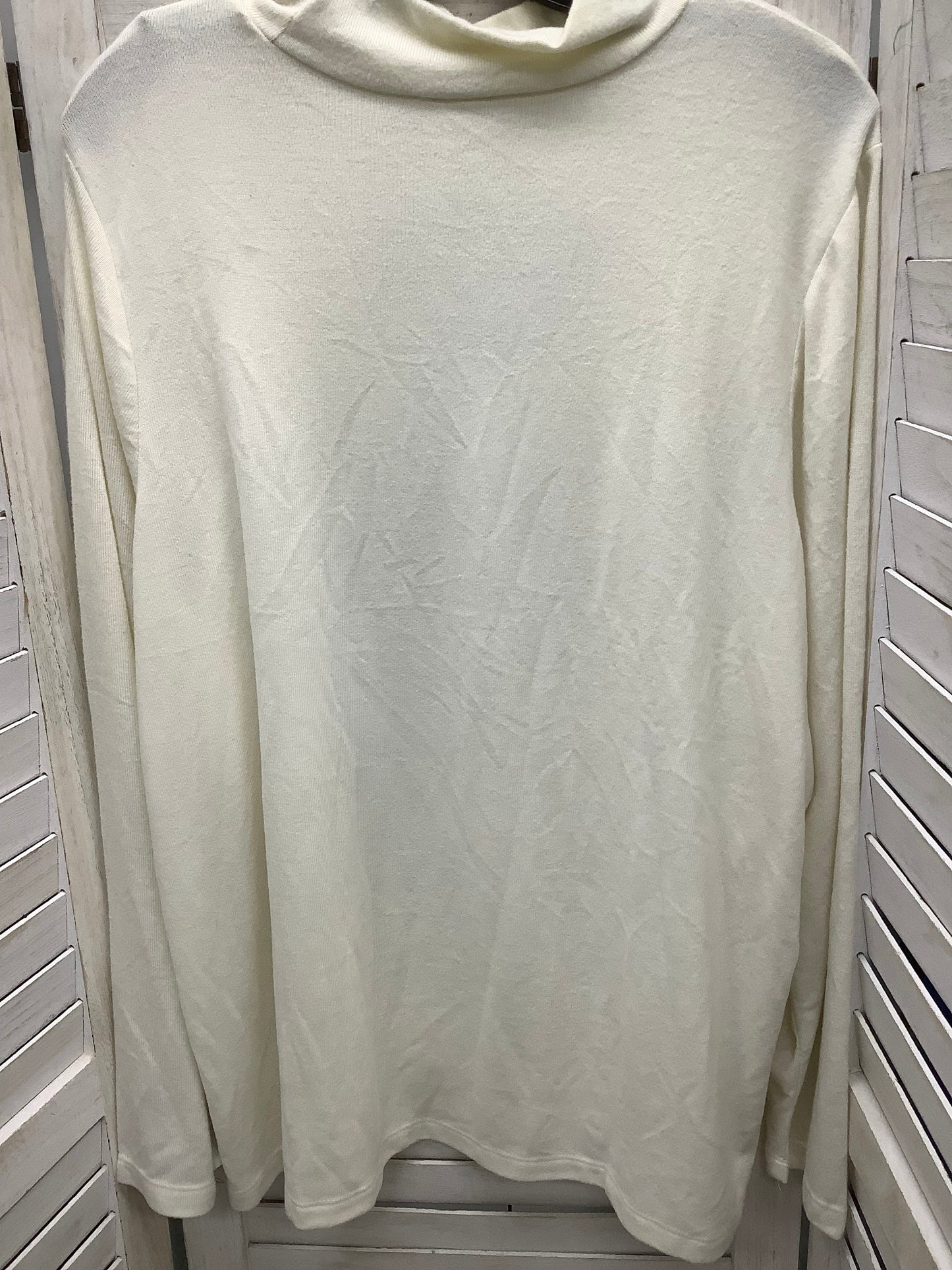 Top Long Sleeve By Clothes Mentor In Cream, Size: 3x