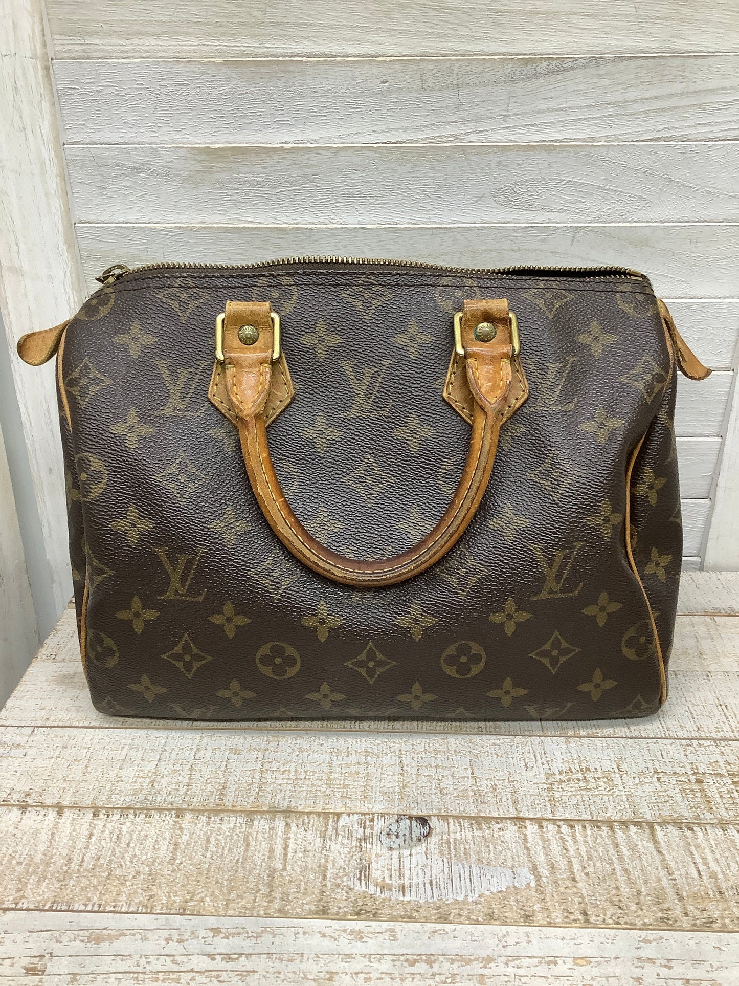 Handbag Louis Vuitton, Size Medium