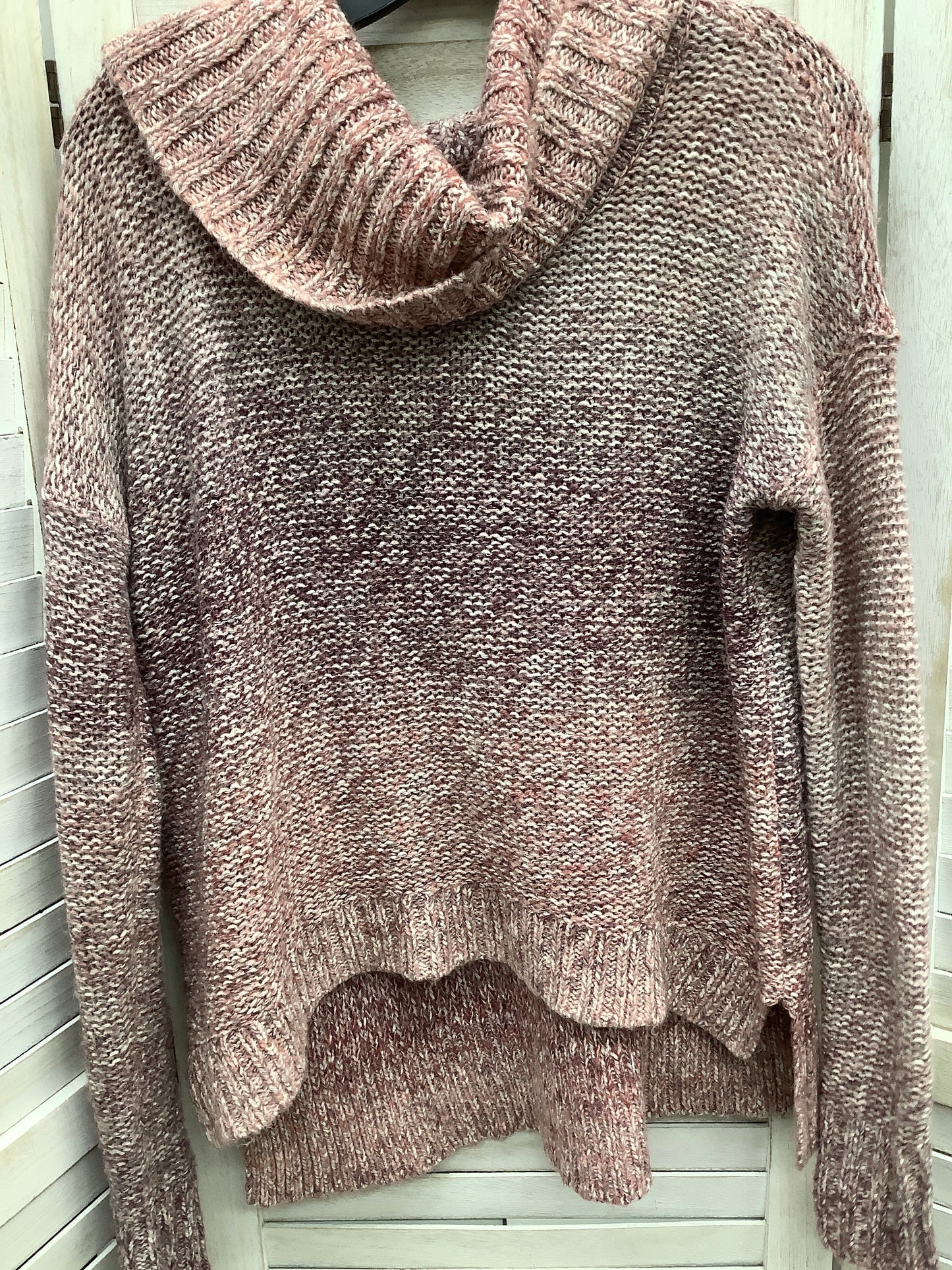 Sweater By American Eagle  Size: S