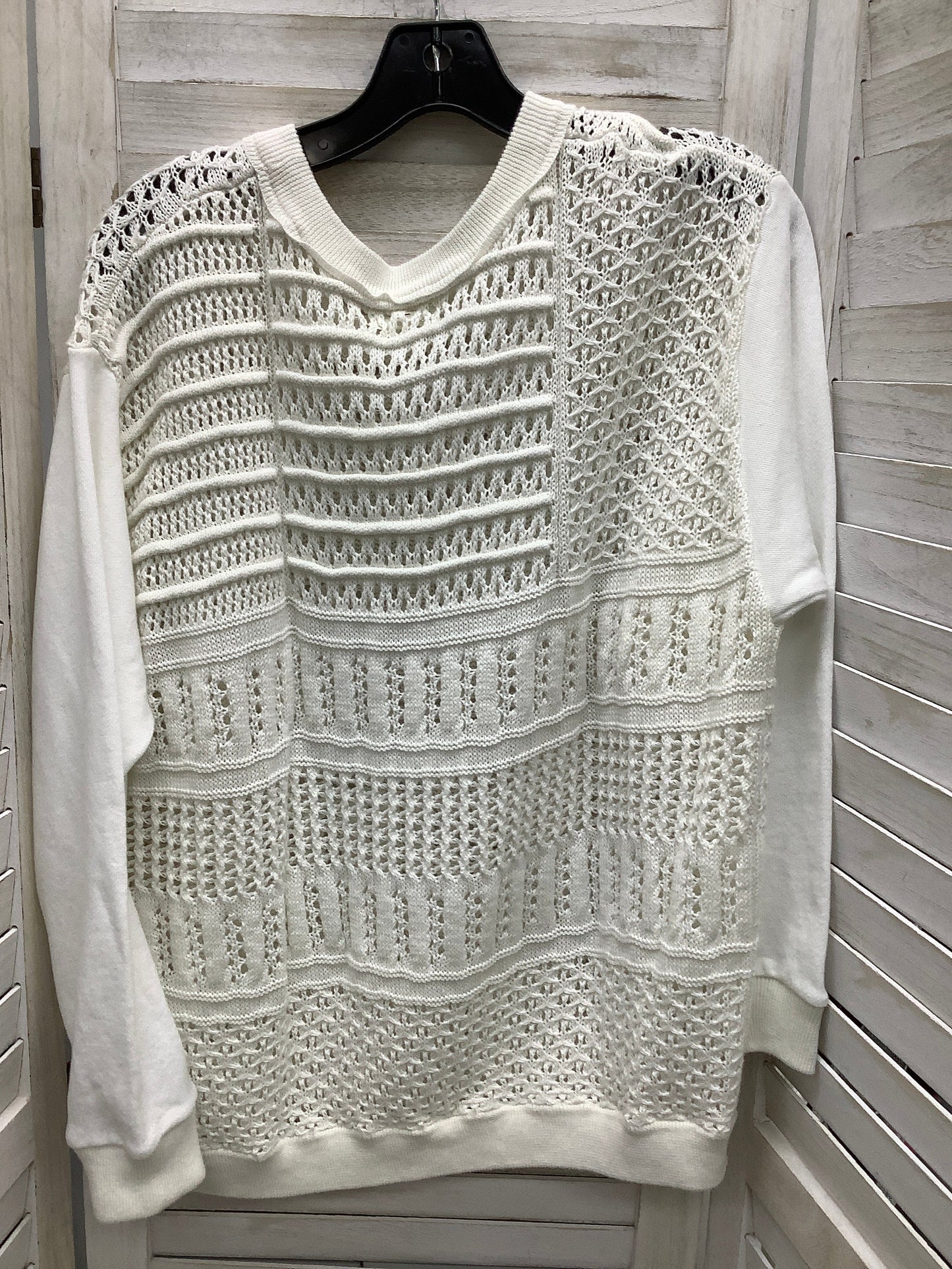 Sweater By Free People  Size: L