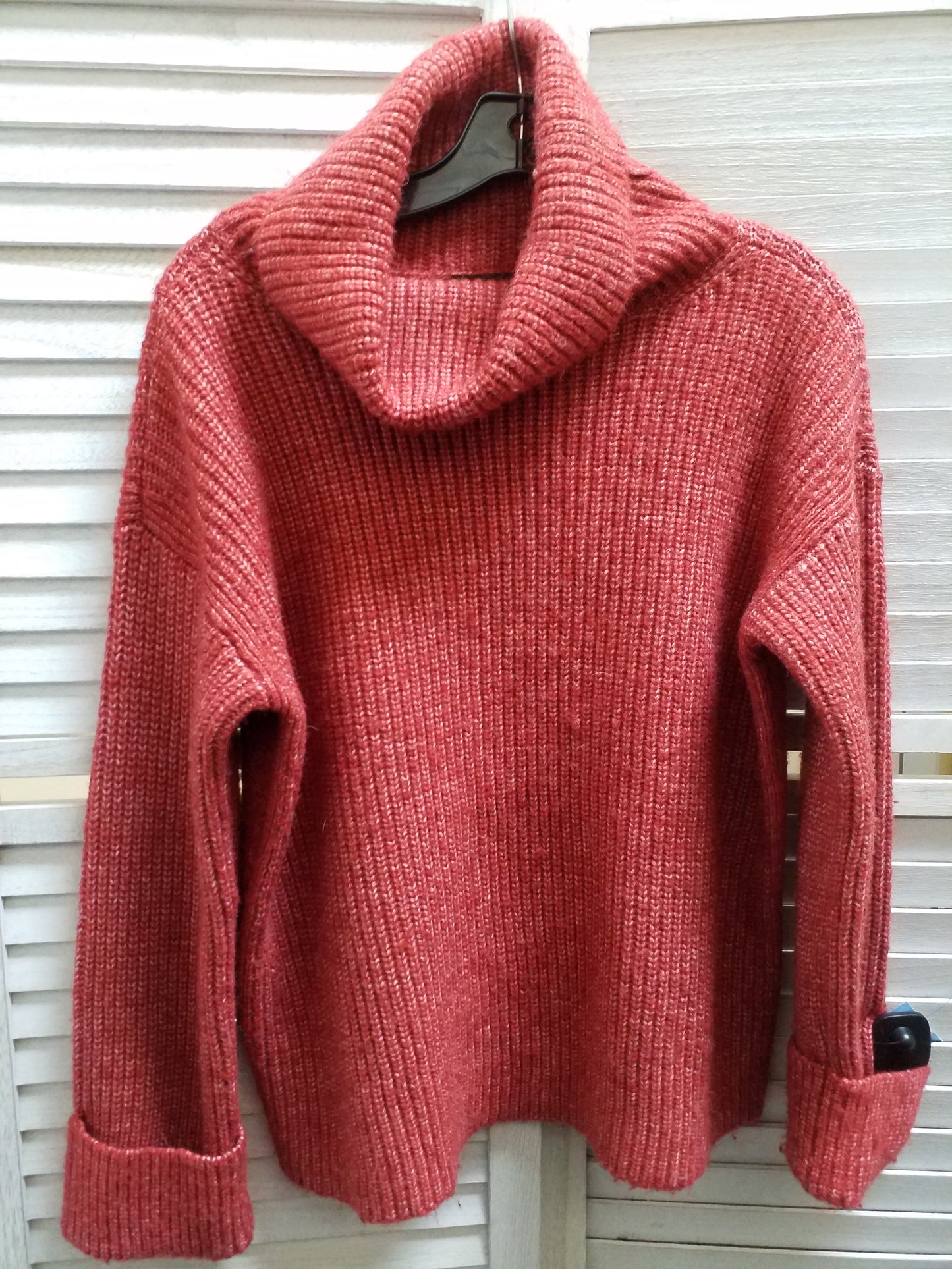 Sweater By Ann Taylor  Size: L