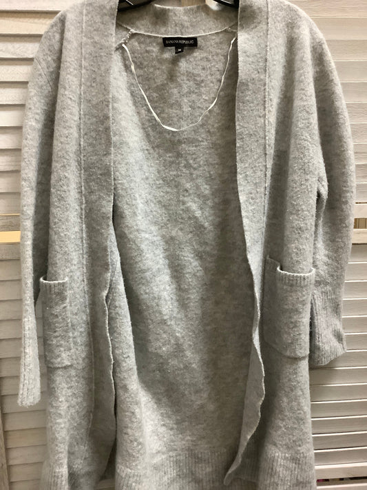 Cardigan By Banana Republic  Size: M