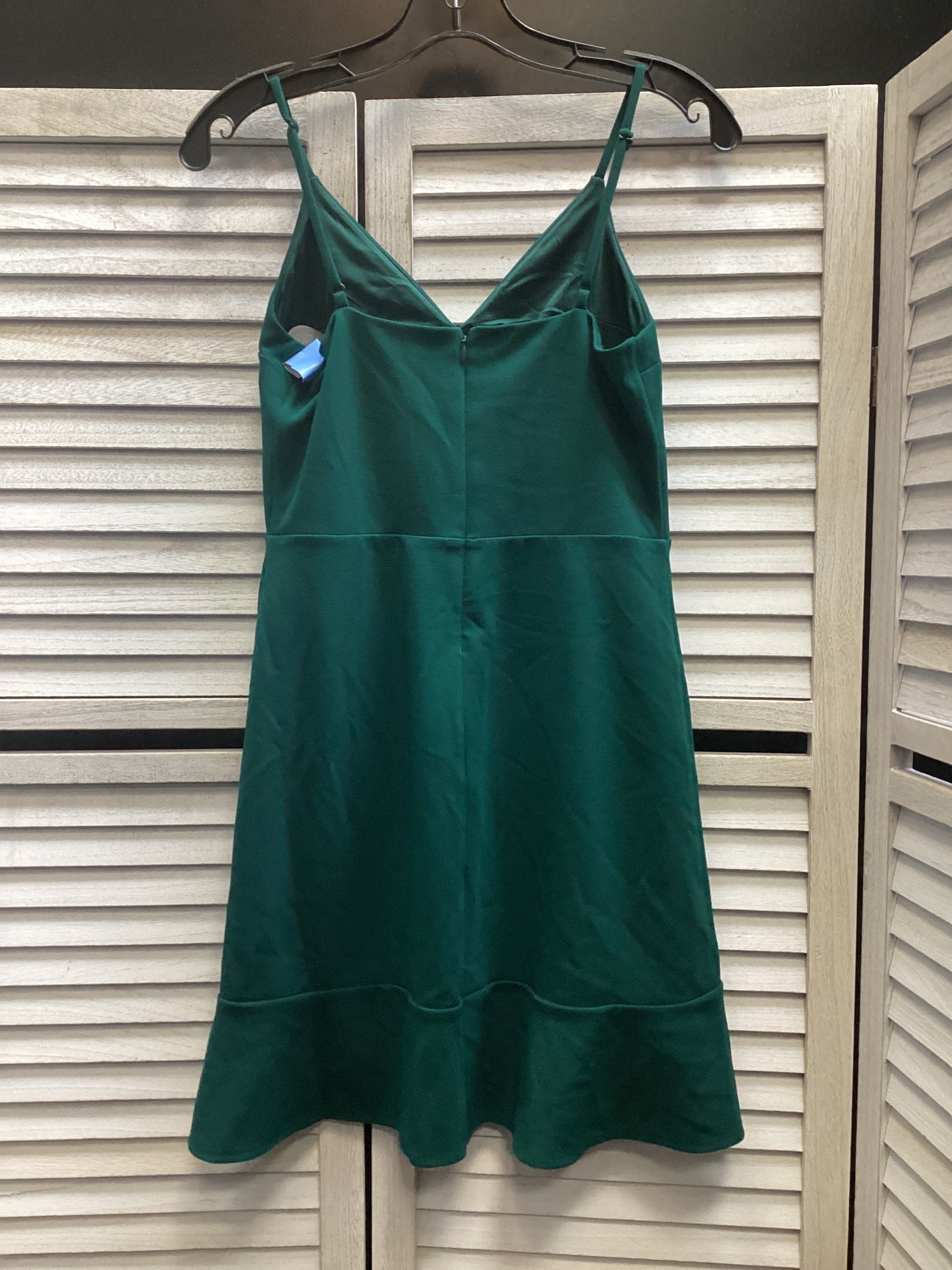 Dress Party Short By Express In Emerald, Size: S