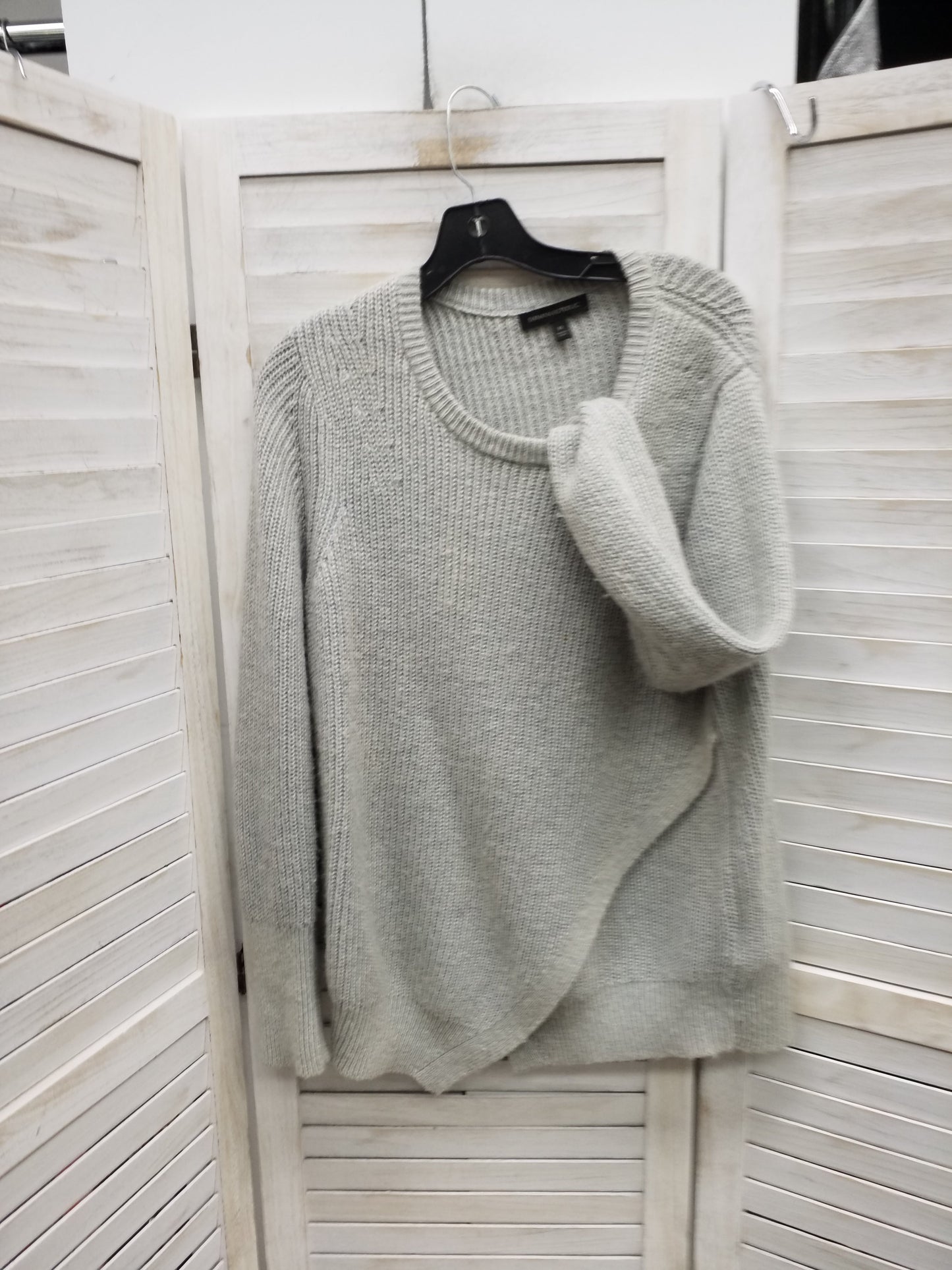 Sweater By Banana Republic  Size: M