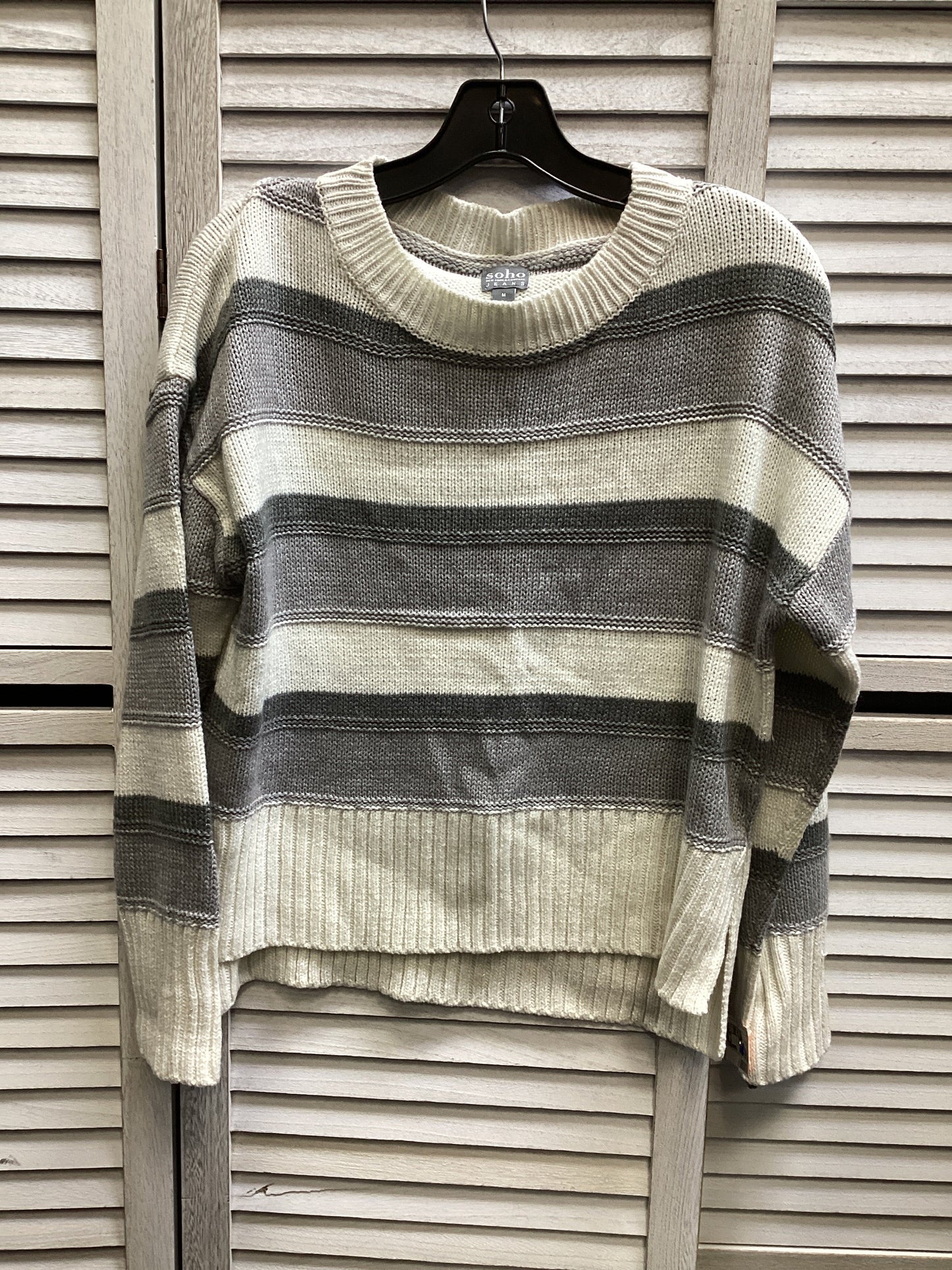 Sweater By New York And Co In Striped, Size: M